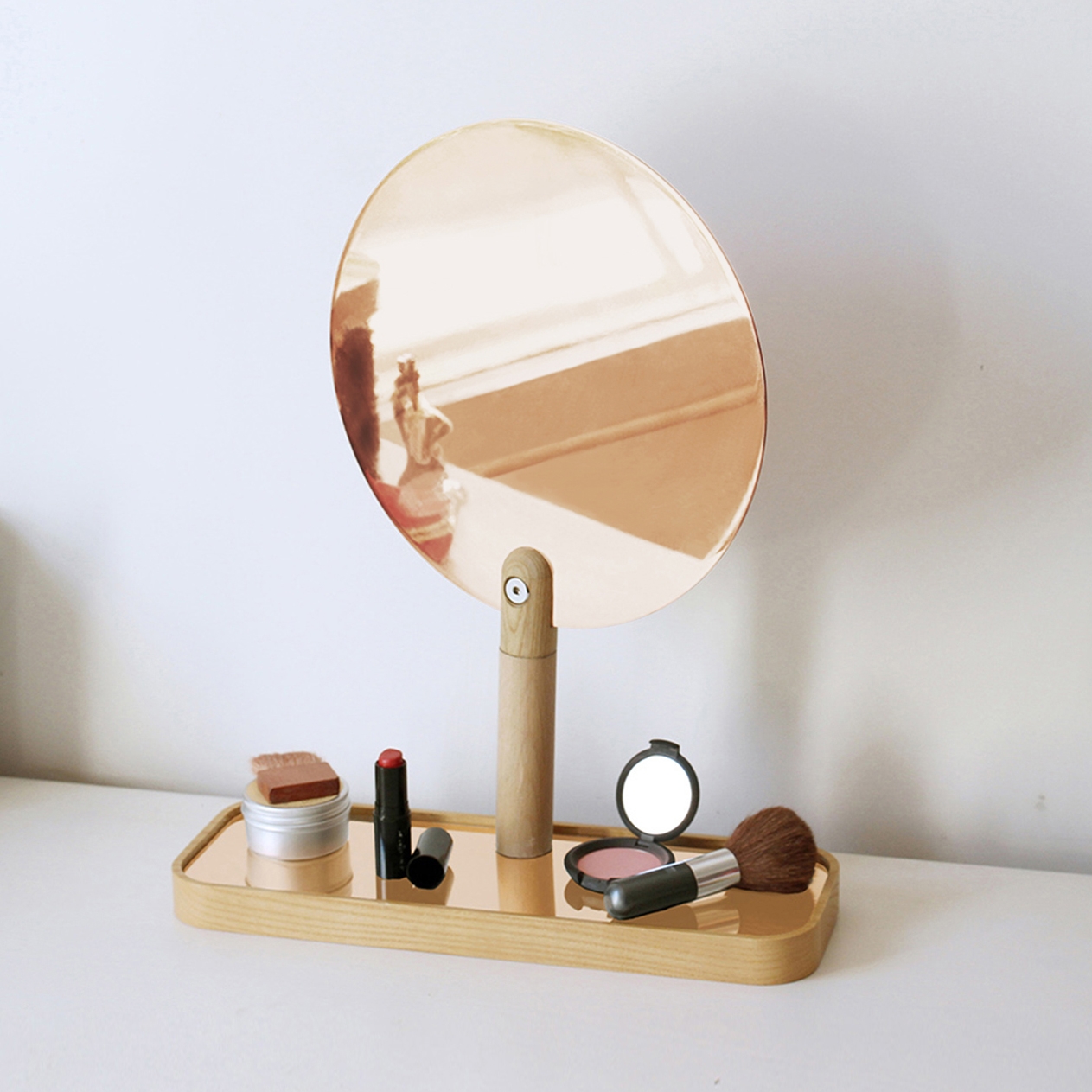 Display product Camerino Vanity Tray from manufacturer brose~fogale