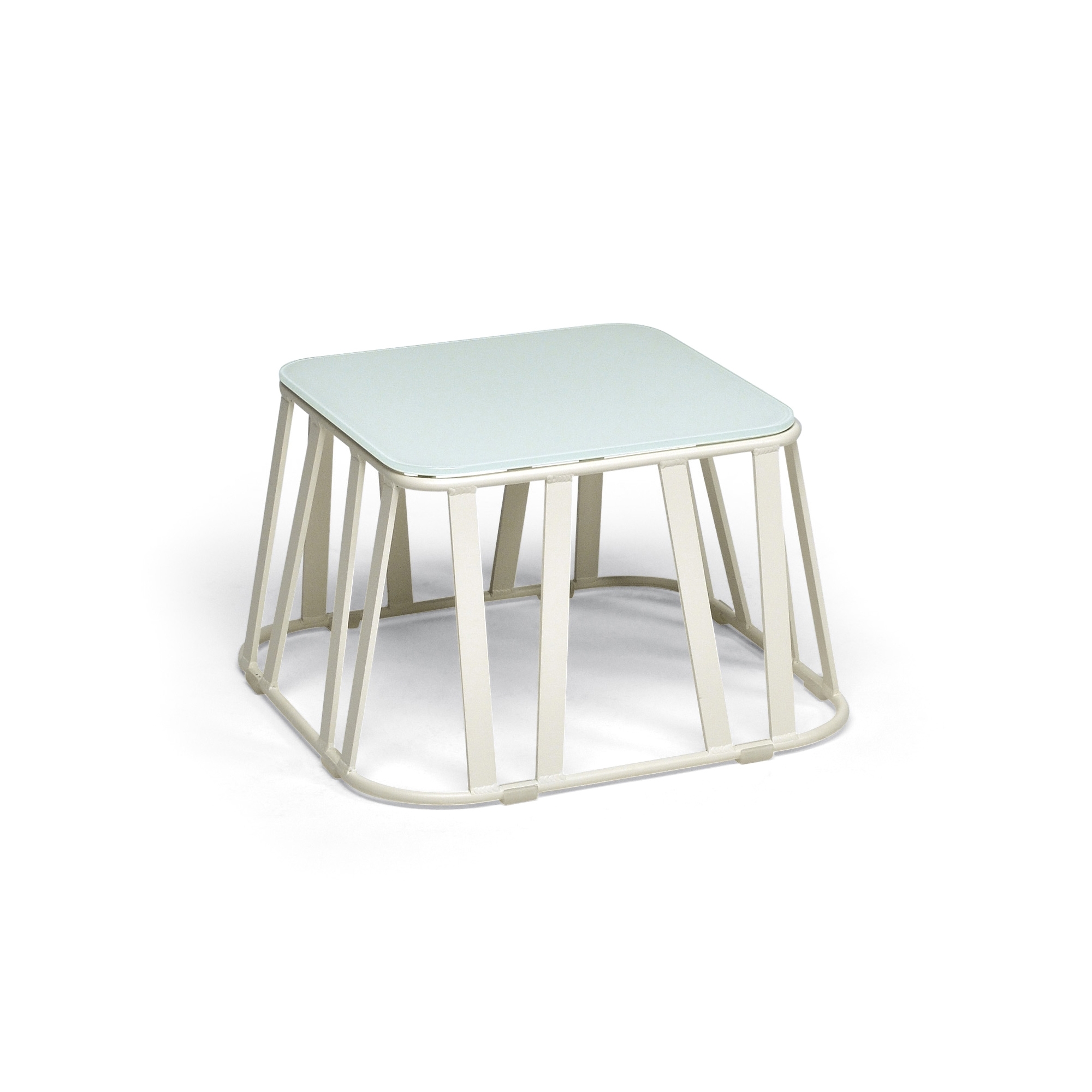 Mostrar el producto Hamptons Graphics 9739 coffee table del fabricante ROBERTI outdoor pleasure