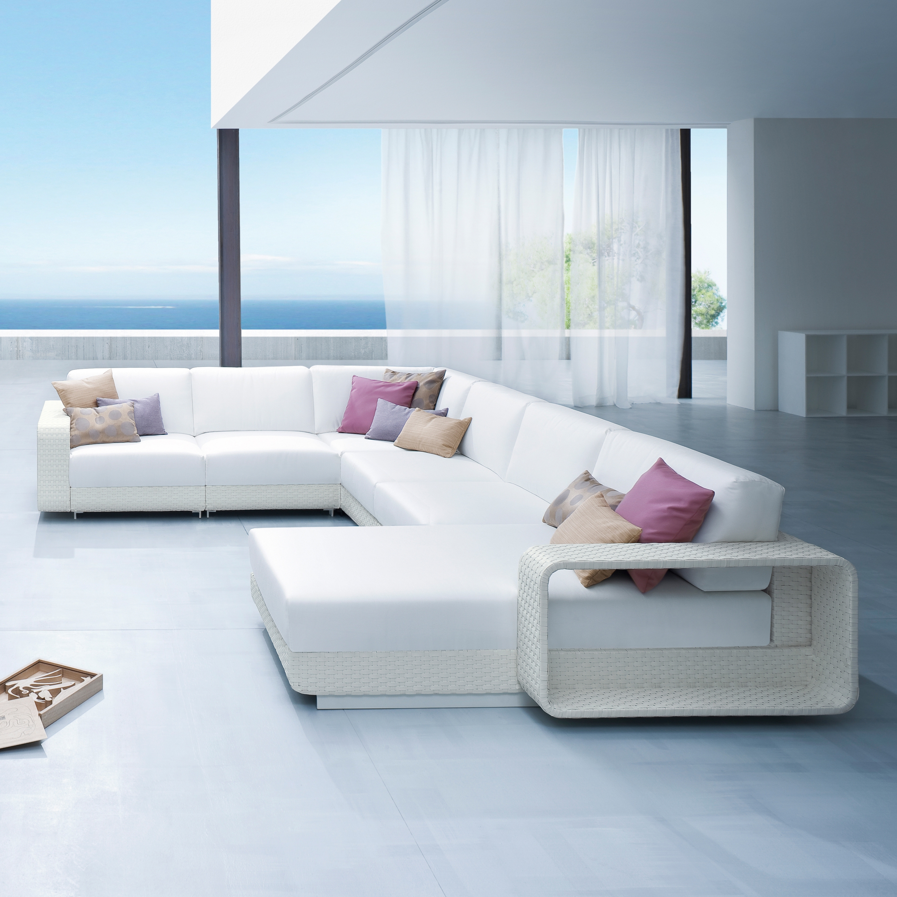 Display product Hamptons 9620 sofa from manufacturer ROBERTI outdoor pleasure