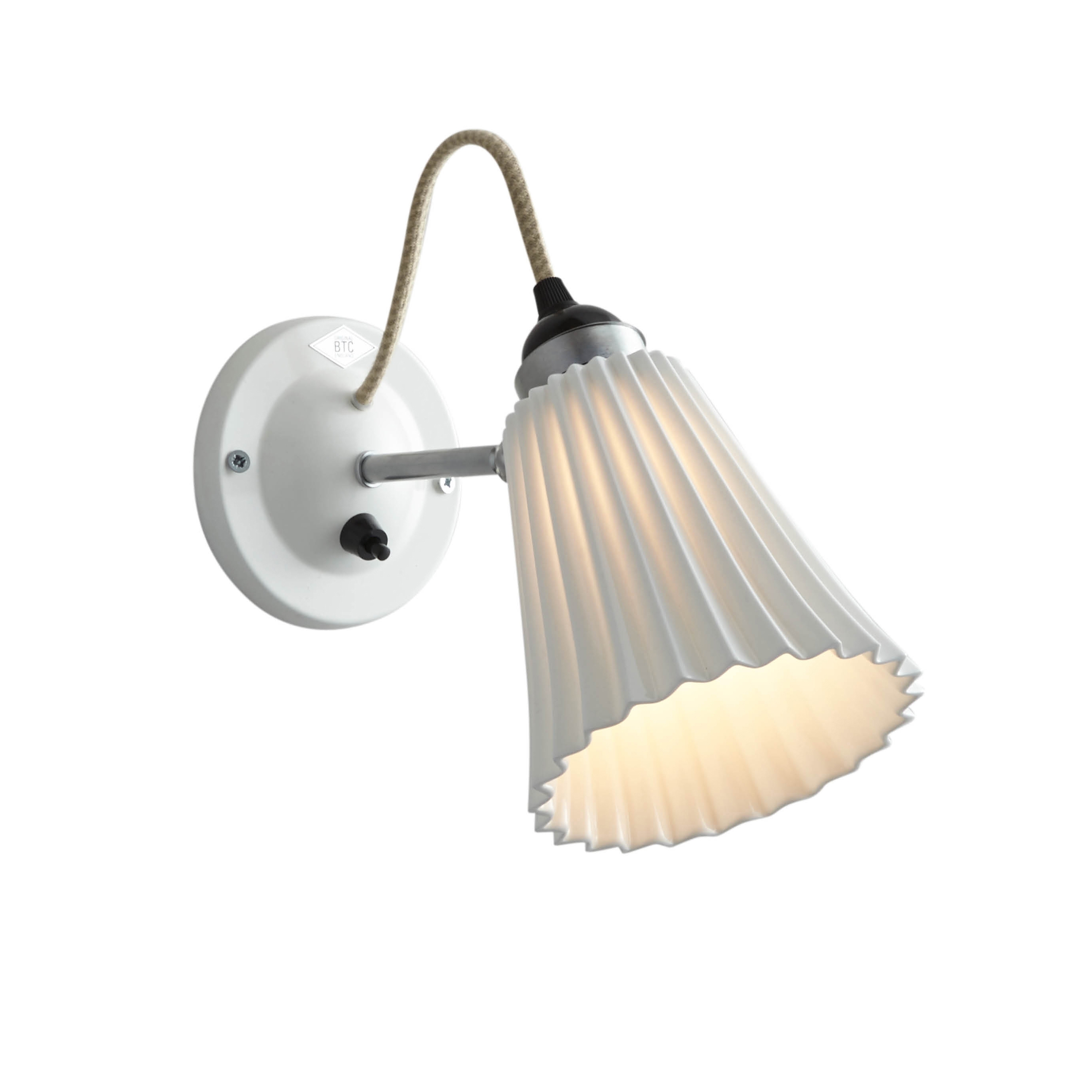 Mostra il prodotto Hector Pleat Medium Wall Switched, Natural del produttore Original BTC
