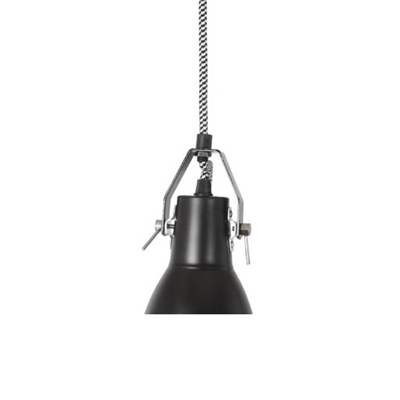 Mostra il prodotto Stirrup 1 Pendant Light, Black del produttore Original BTC