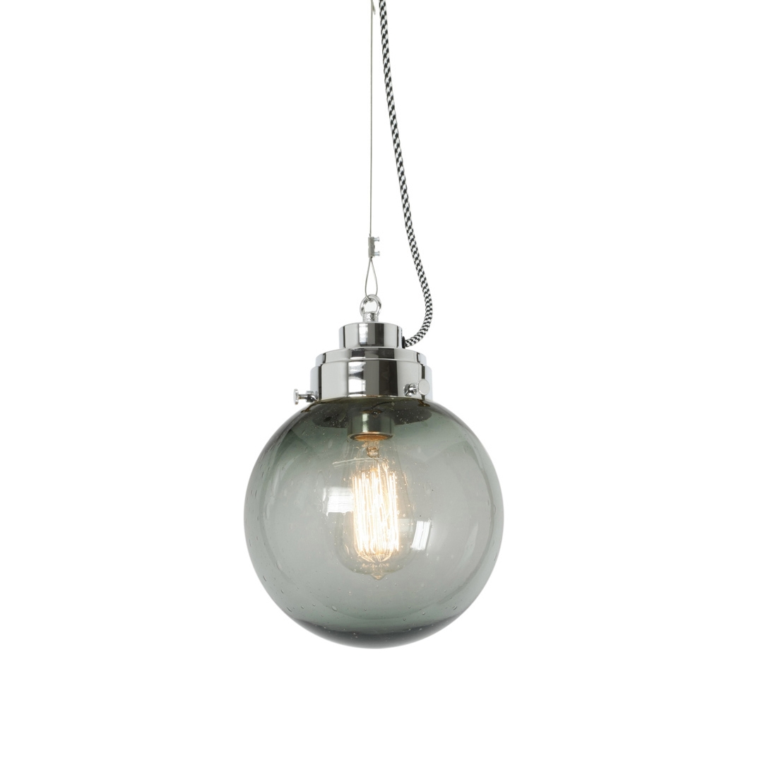 Produkt Small Globe, Anthracite Seedy and chrome with black & white braided cable des Herstellers Original BTC anzeigen
