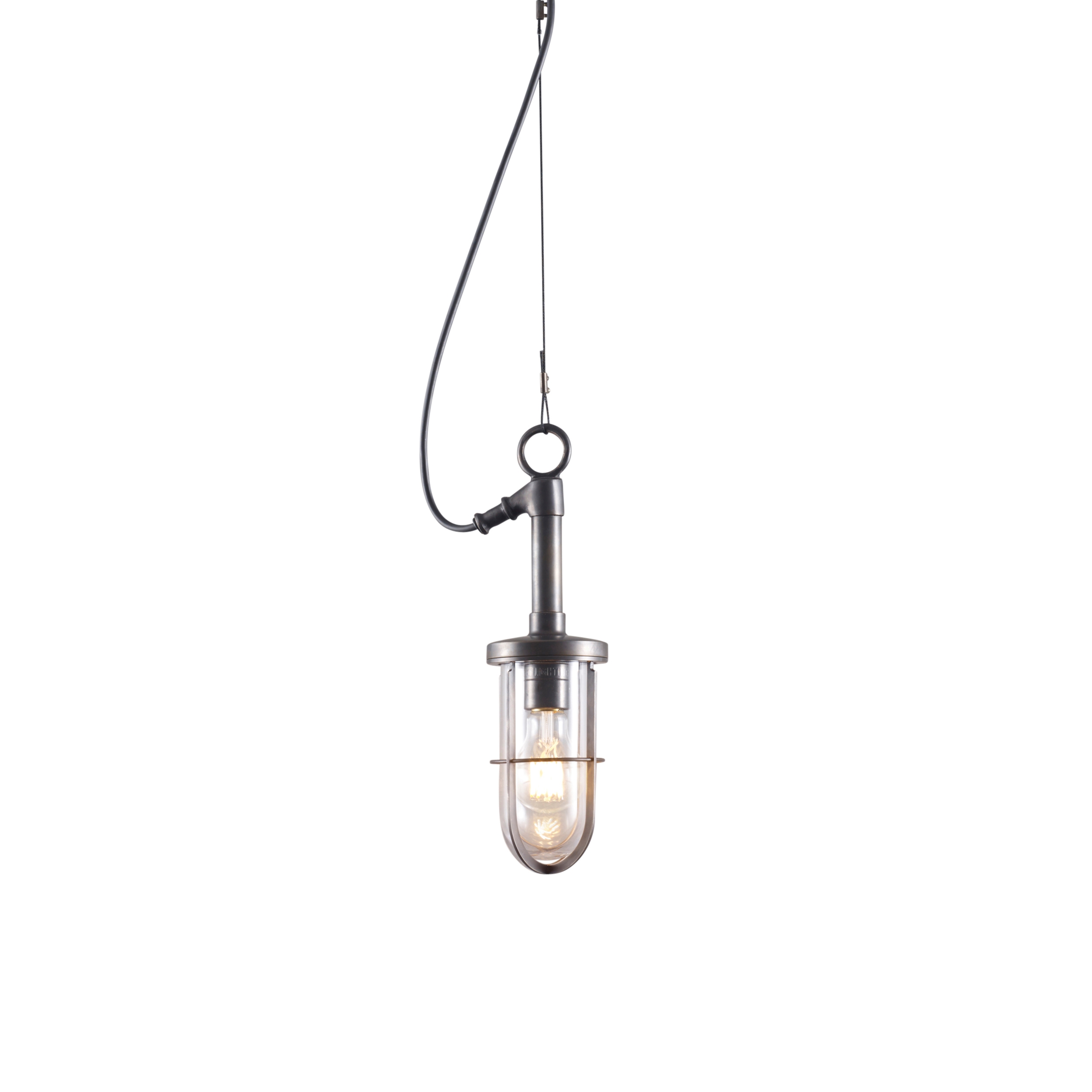Mostrar el producto Ship's Well Glass Pendant, Clear Glass, Weathered Brass del fabricante Original BTC