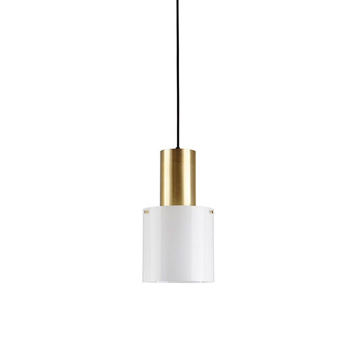 Mostra il prodotto Walter Brass Pendant, Size 2, Opal Glass del produttore Original BTC