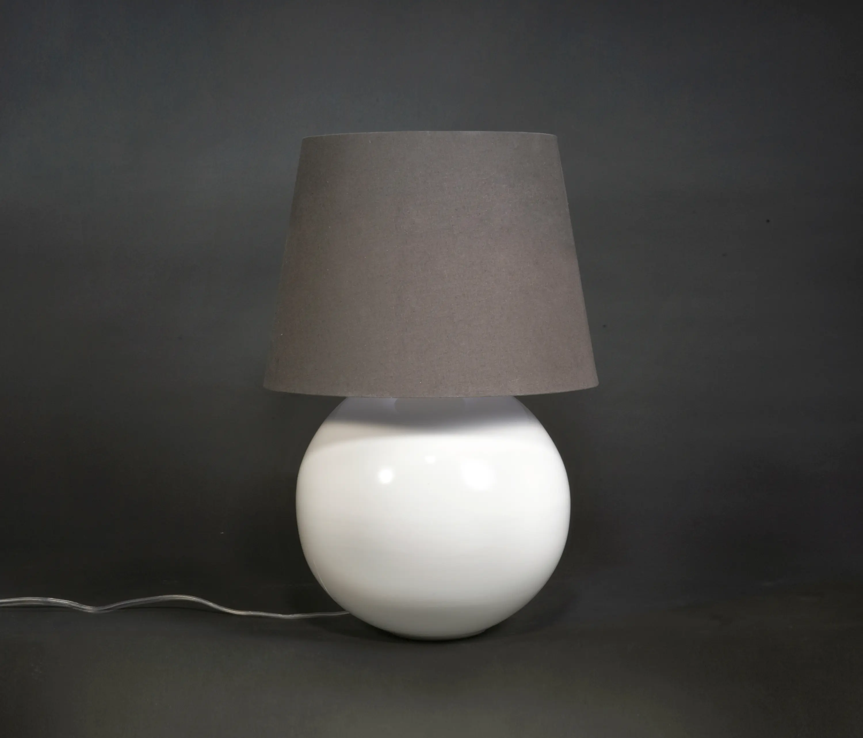 NJ Lighting - Moon Stand black