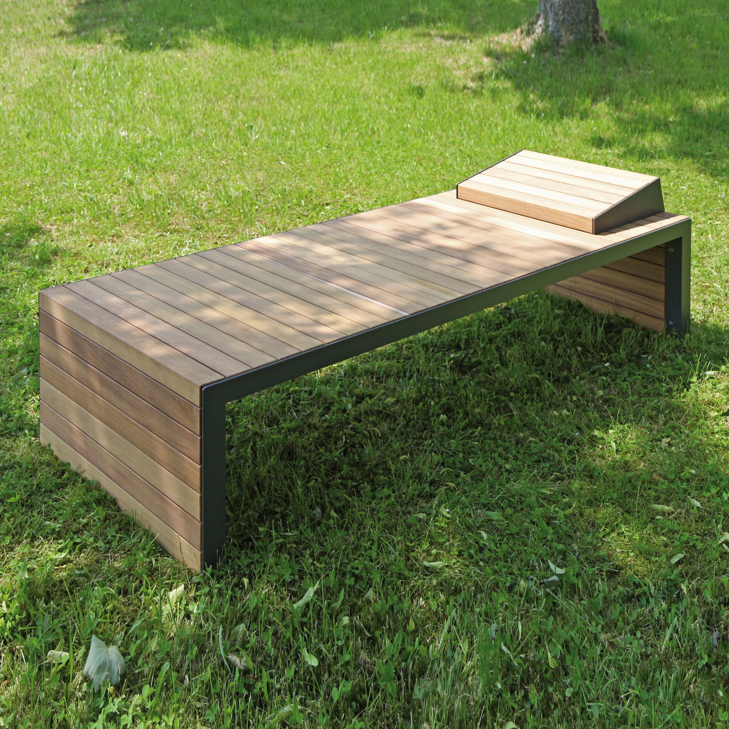 Display product Linares Sun bed 200 depth 80 cm from manufacturer Westeifel Werke