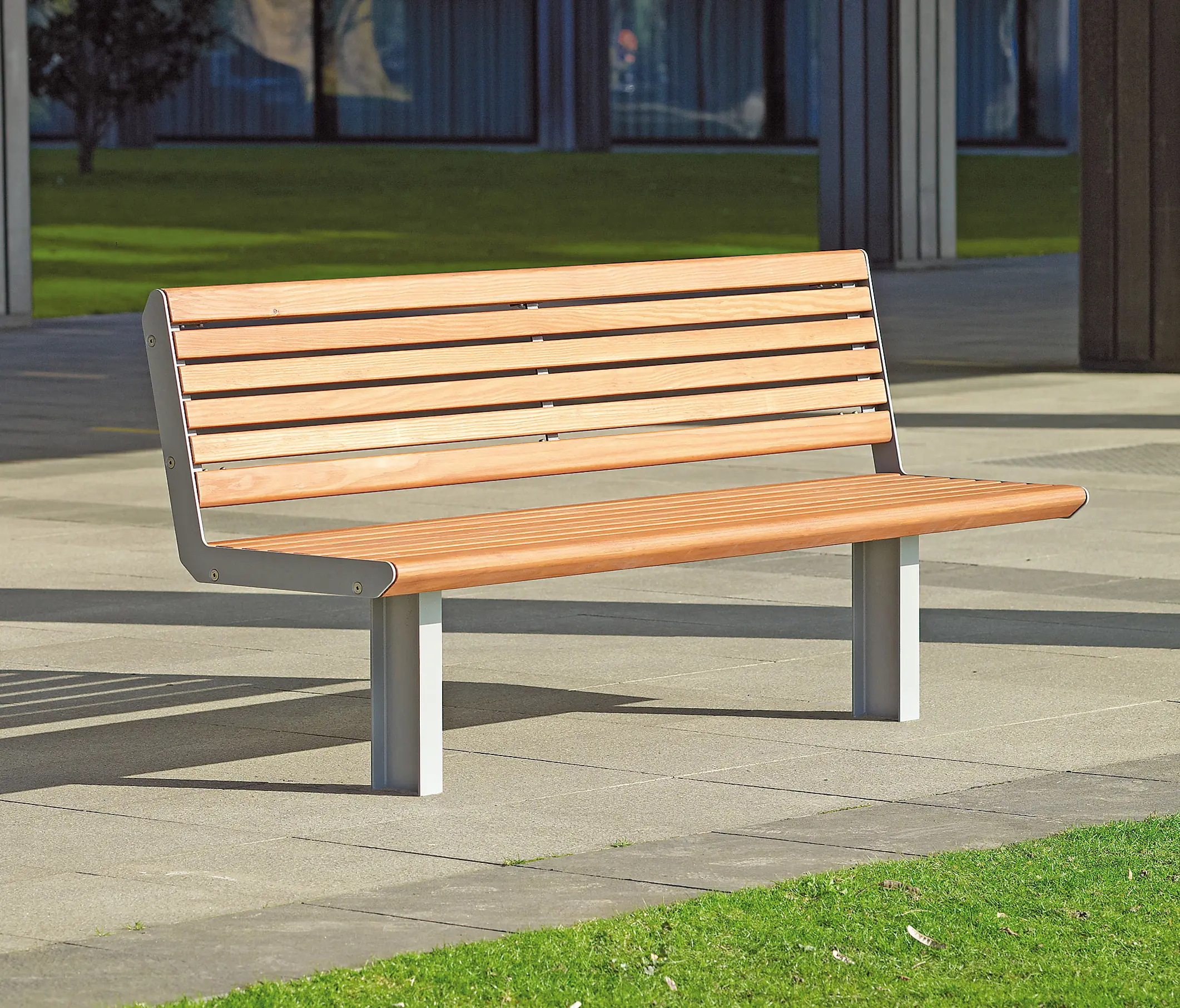 Westeifel Werke - Paribus Bench