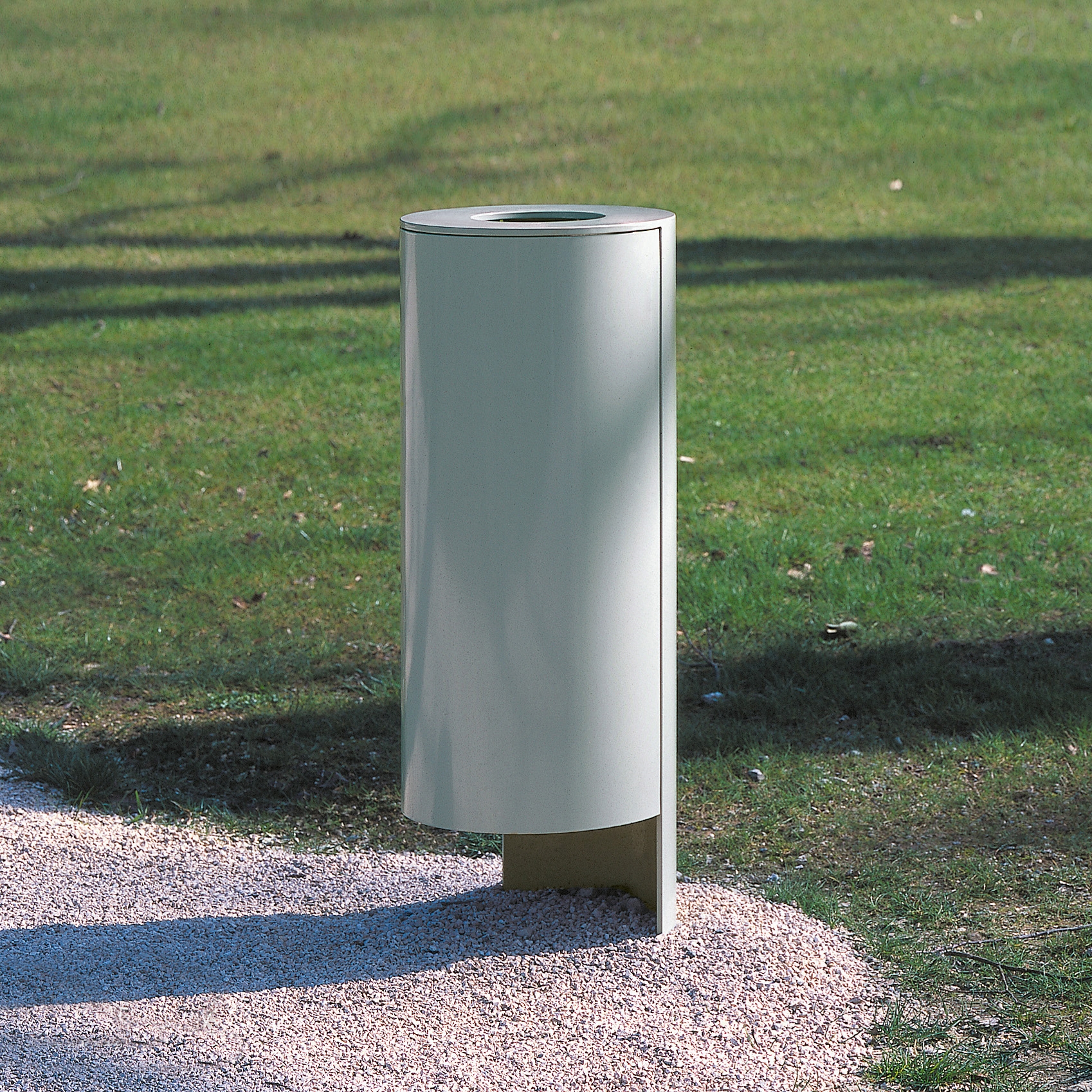Mostrar el producto Legio Litter bin incl. ashtray del fabricante Westeifel Werke