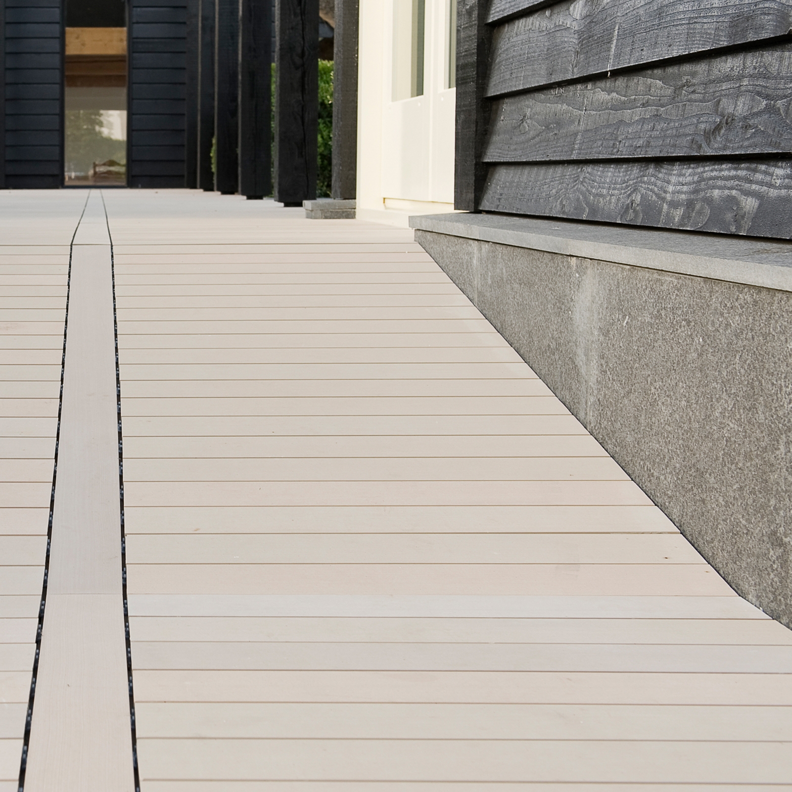 Display product Esthec® Terrace Aroma from manufacturer Esthec
