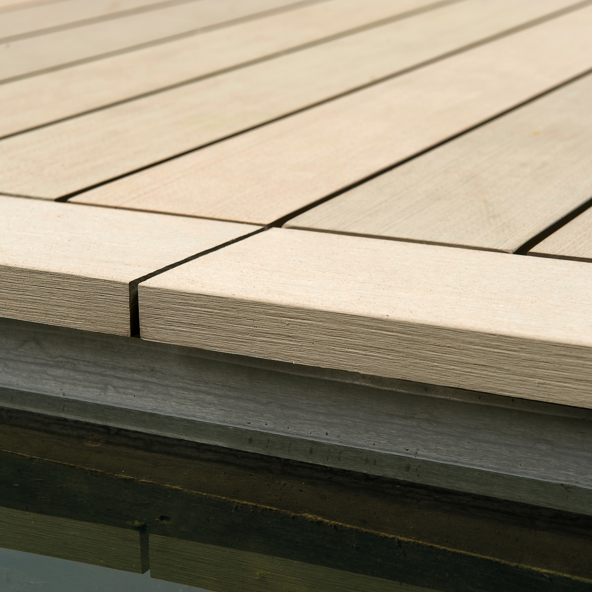 Display product Esthec® Terrace Mood from manufacturer Esthec