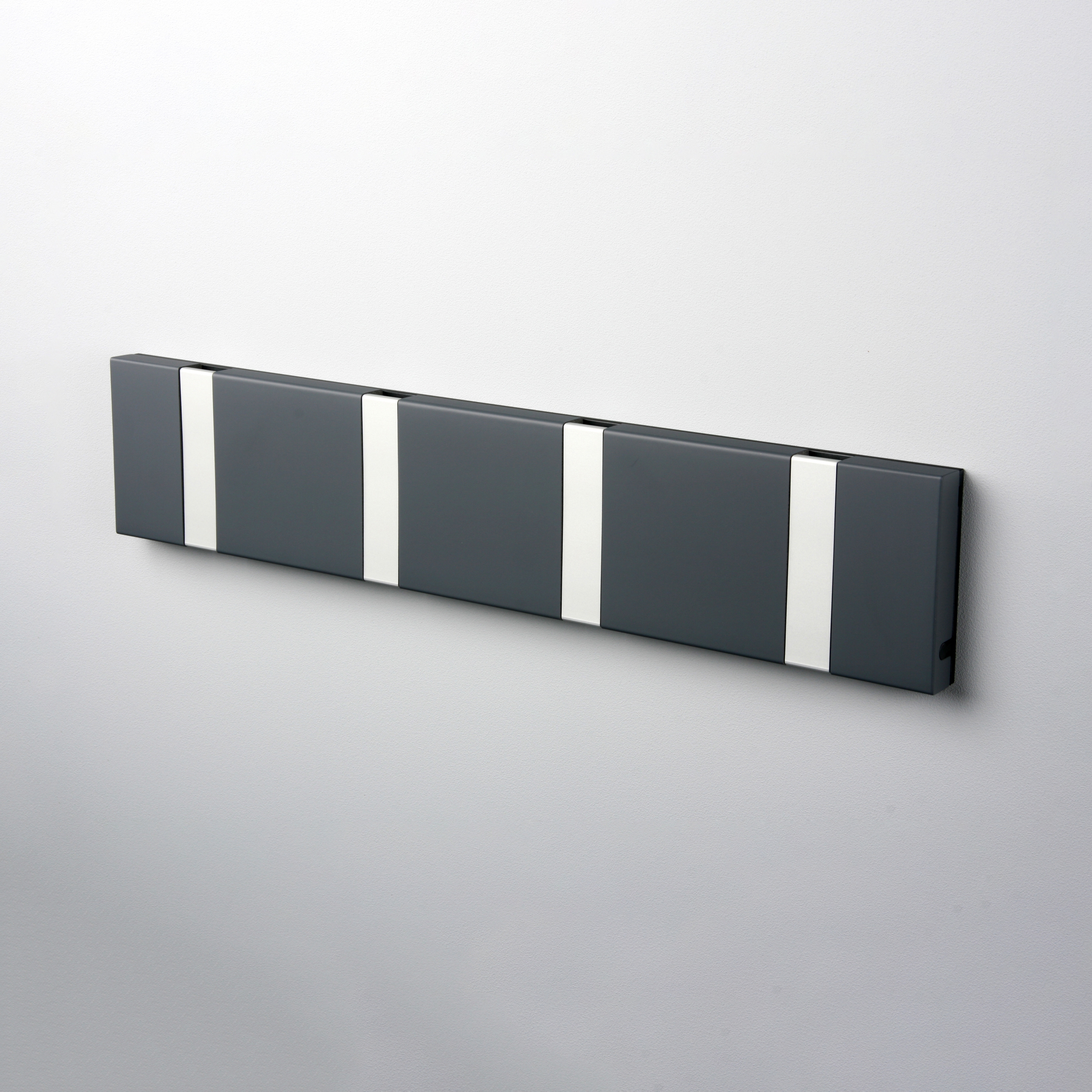 Display product KNAX horizontal from manufacturer LoCa