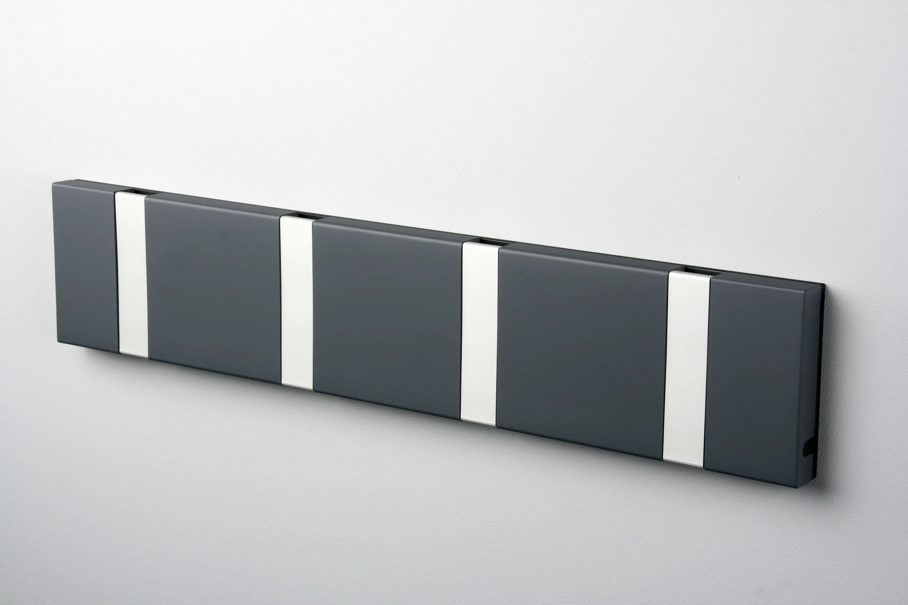 gallery-slide-0