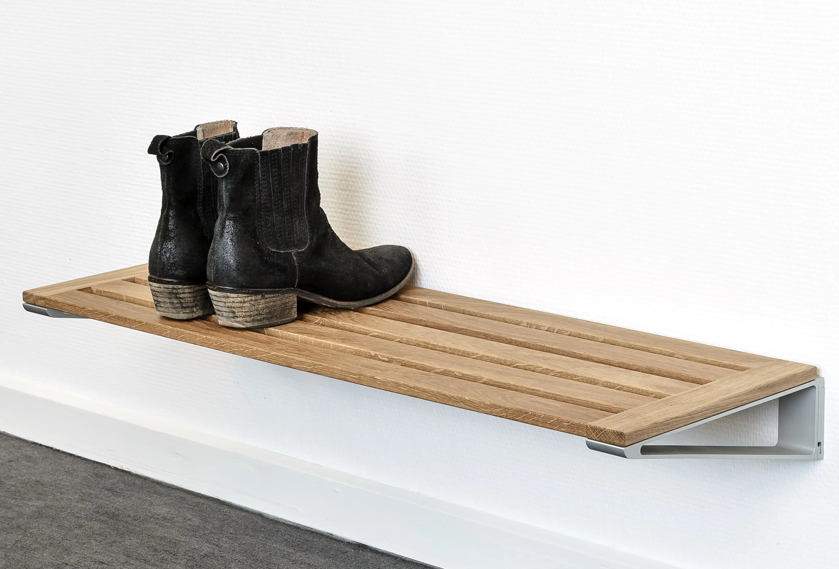 LoCa - KNAX shoe rack