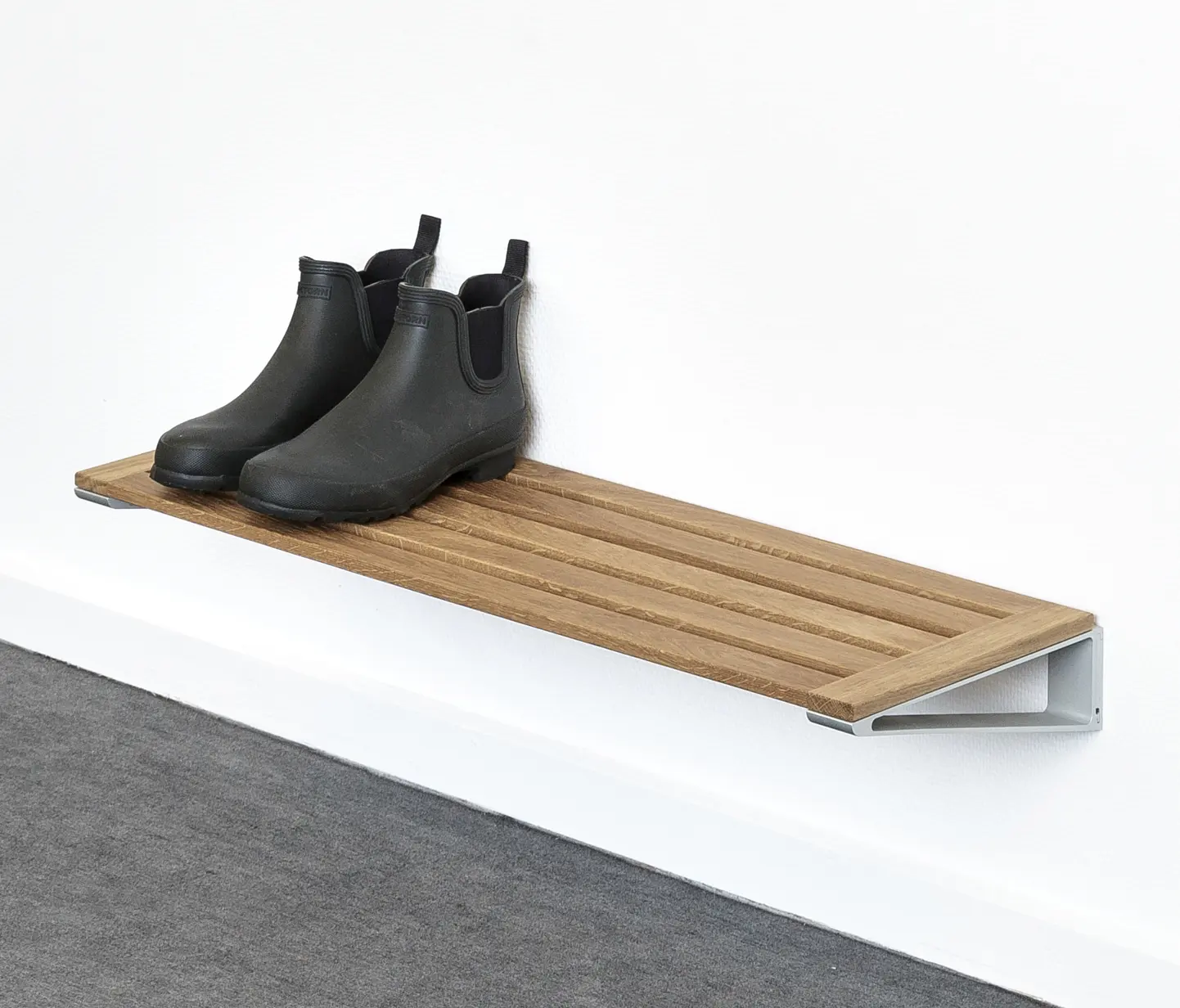 LoCa - KNAX shoe rack