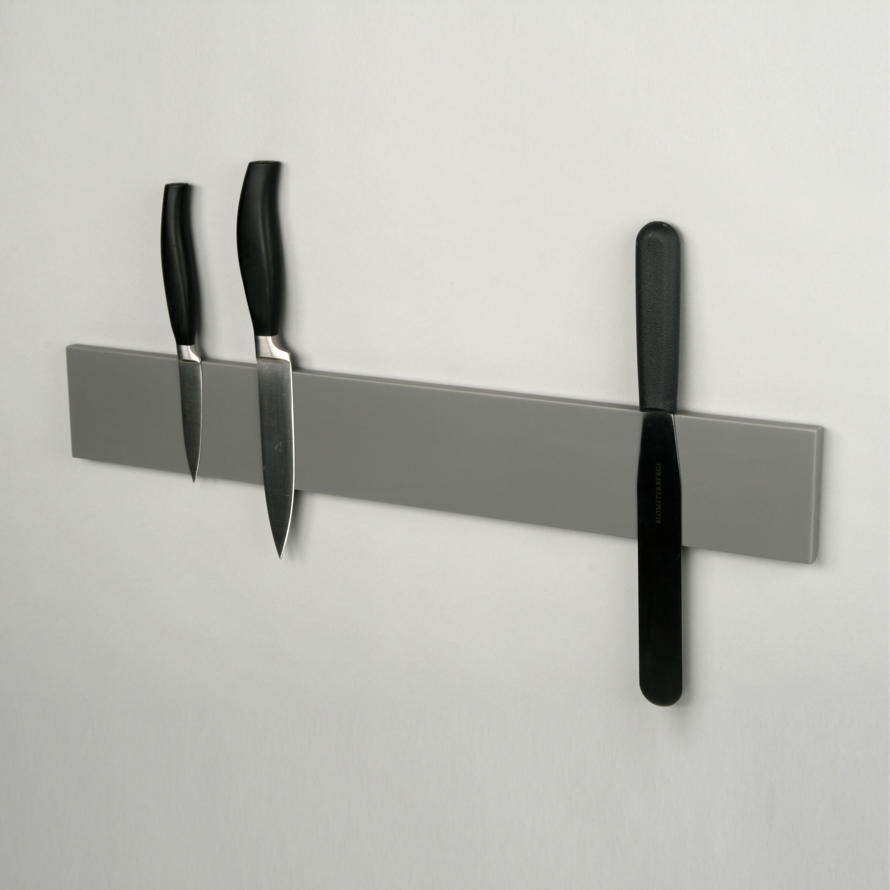 STRAIGHTS knife magnet