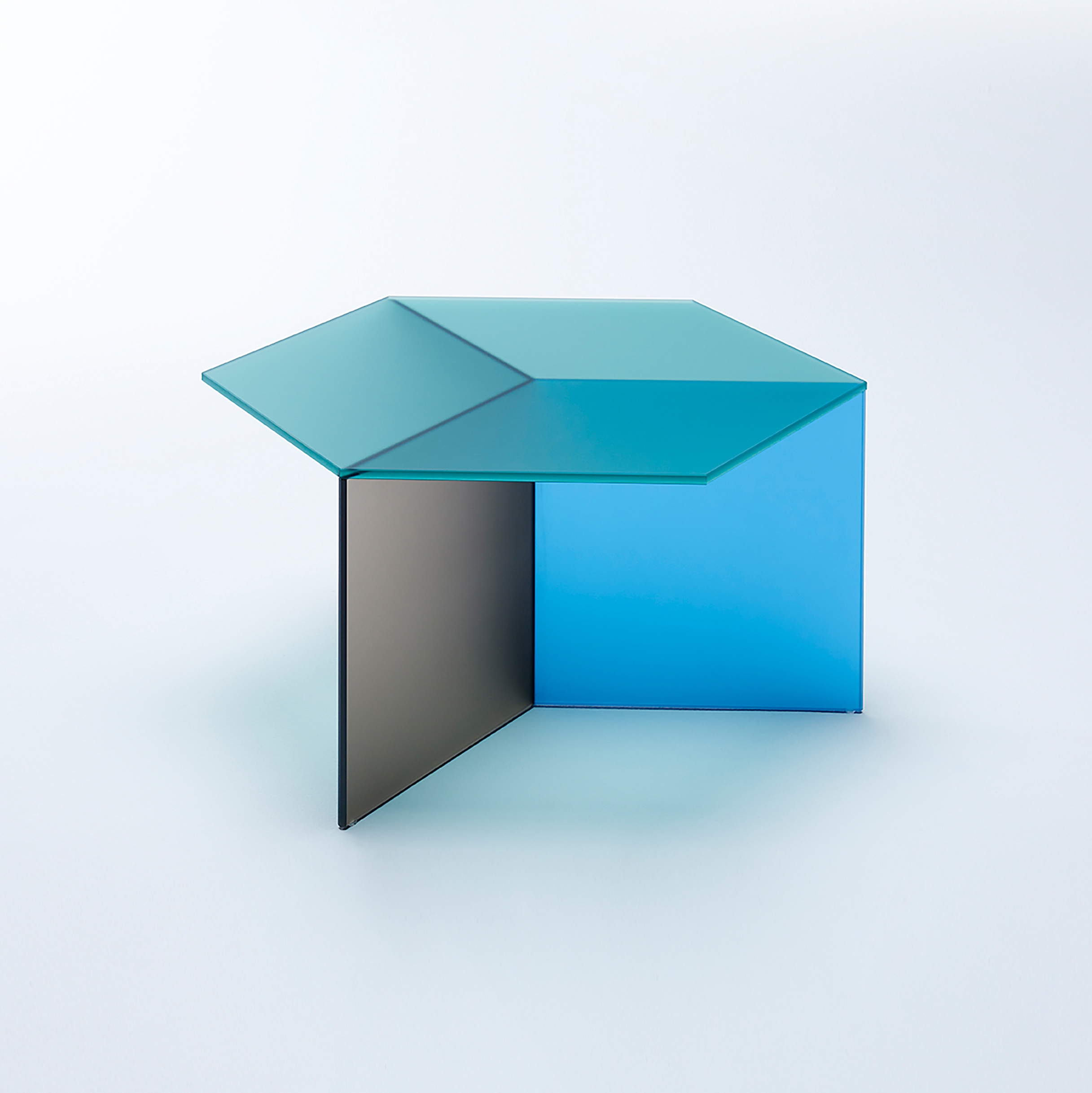Isom Square - frosted multi