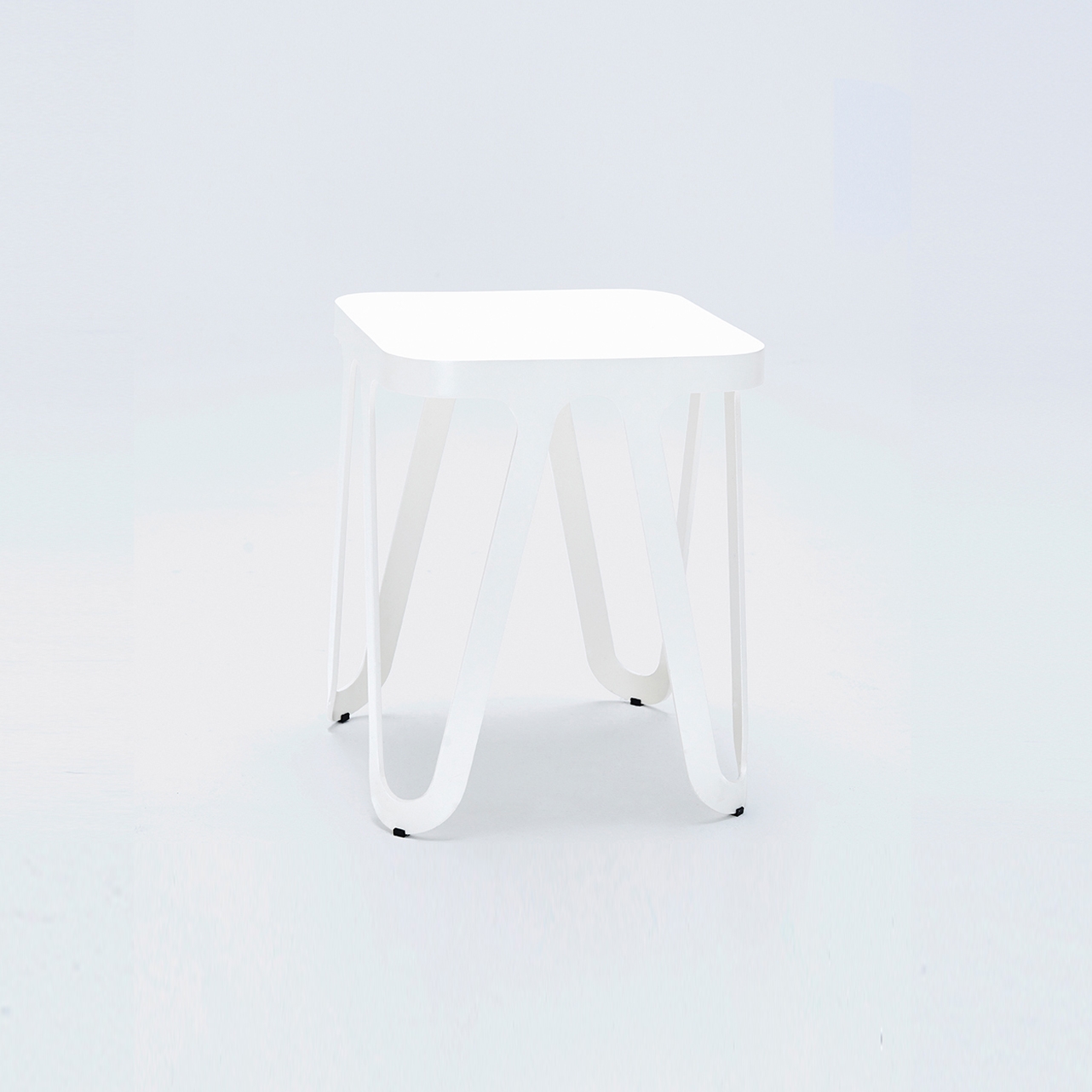 Loop Stool - Signalweiß