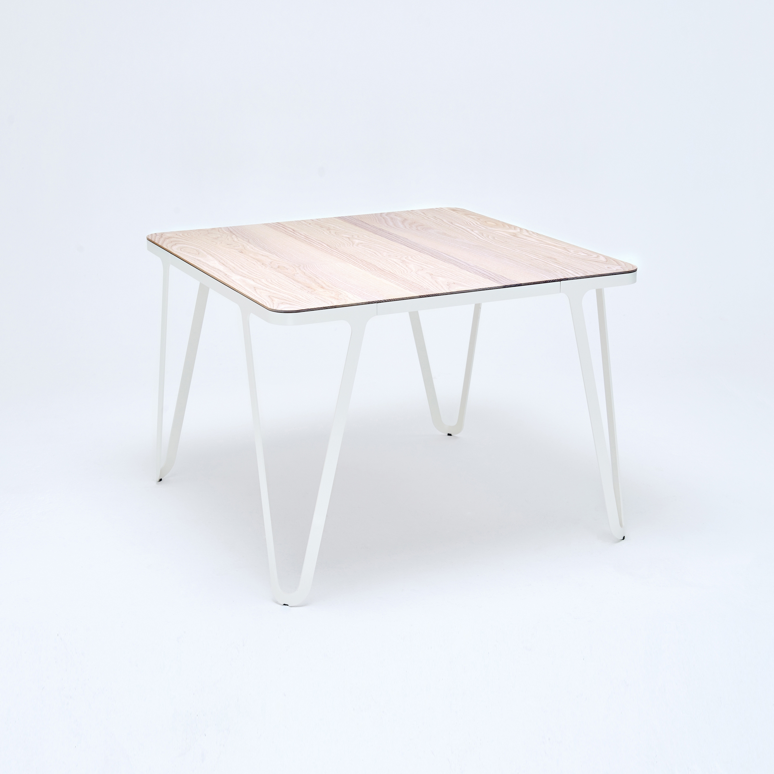 Produkt Loop Table - Cremeweiß des Herstellers NEO/CRAFT anzeigen