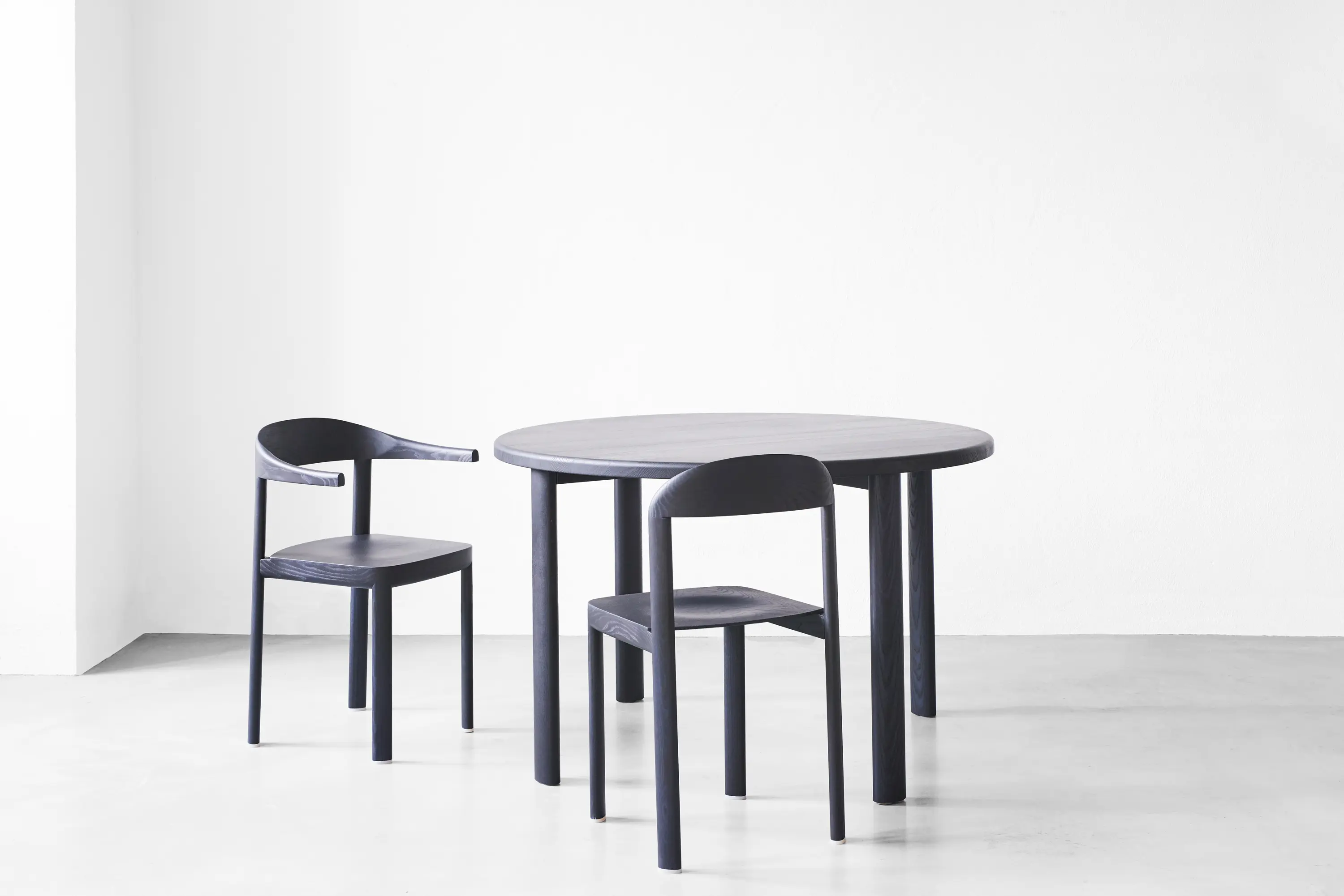 Stattmann - Curv Table Round