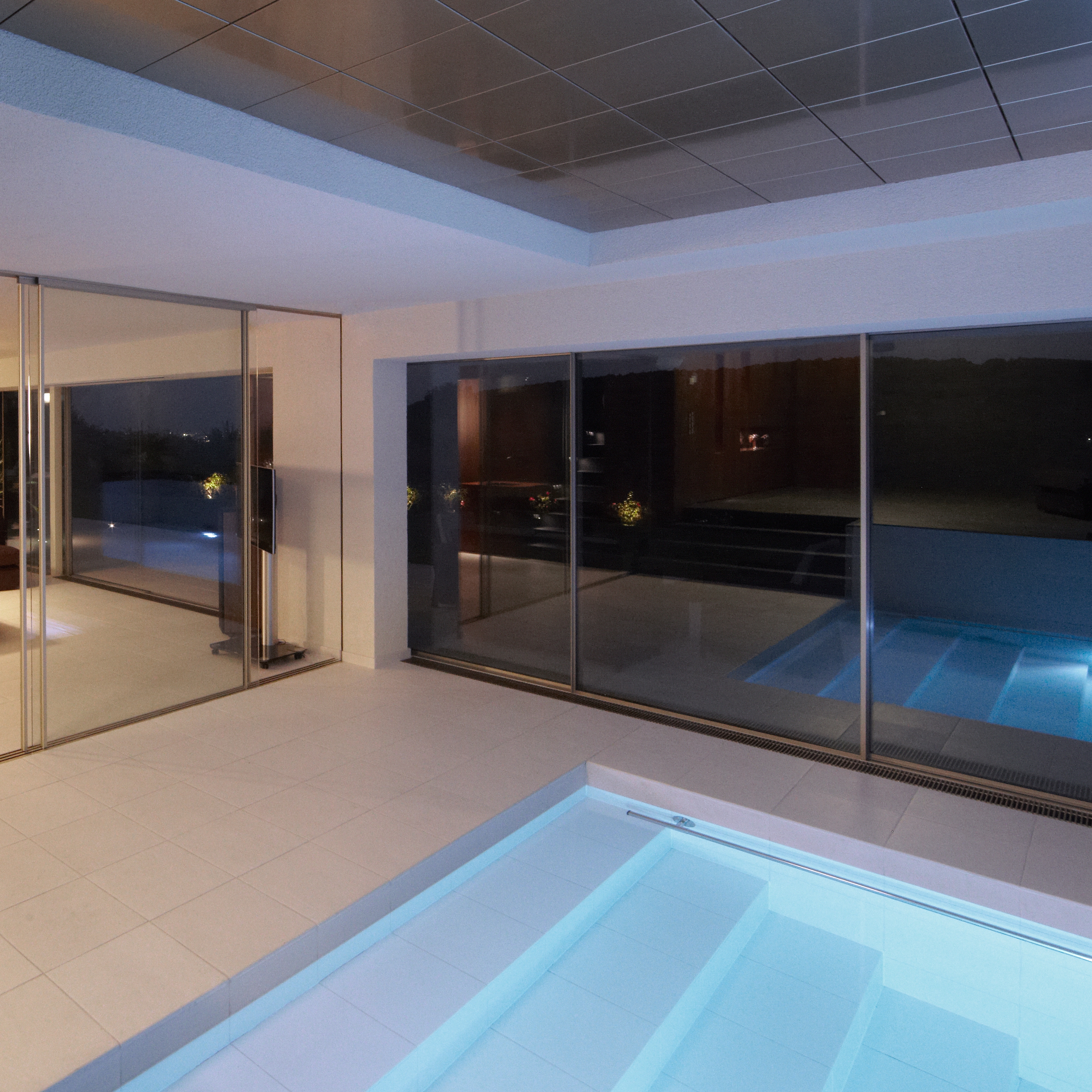 Display product KELLER minimal windows® from manufacturer Keller