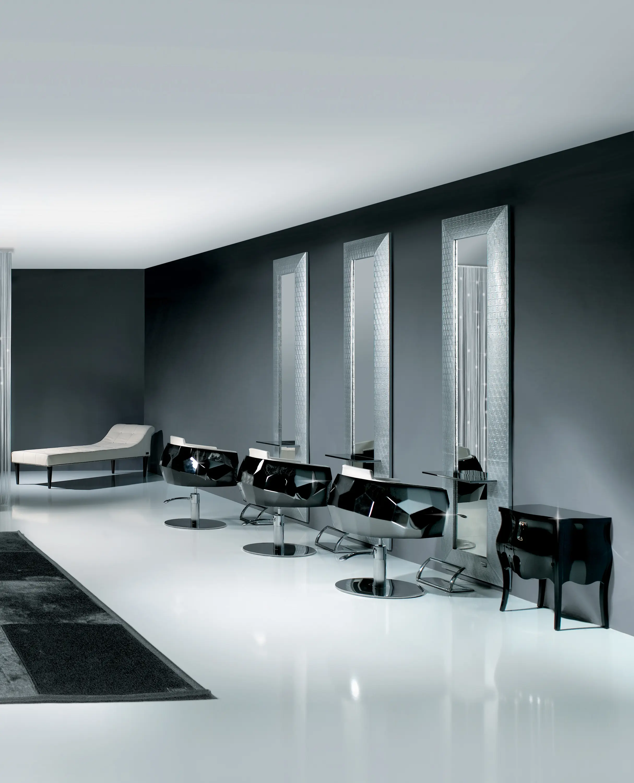 GAMMA & BROSS - Queen Mary | MG BROSS Styling Salon Chair