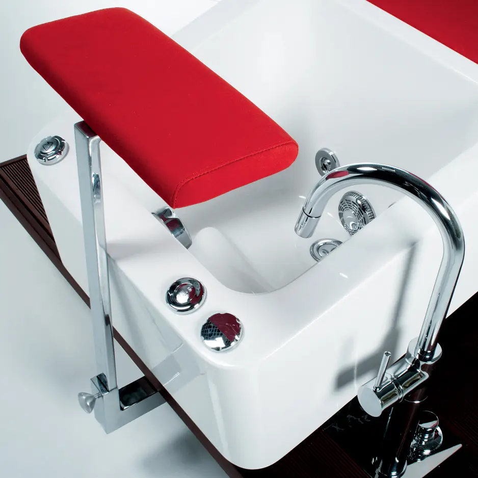 GAMMA & BROSS - Streamline Deck | SPALOGIC Fauteuil de Pedicure