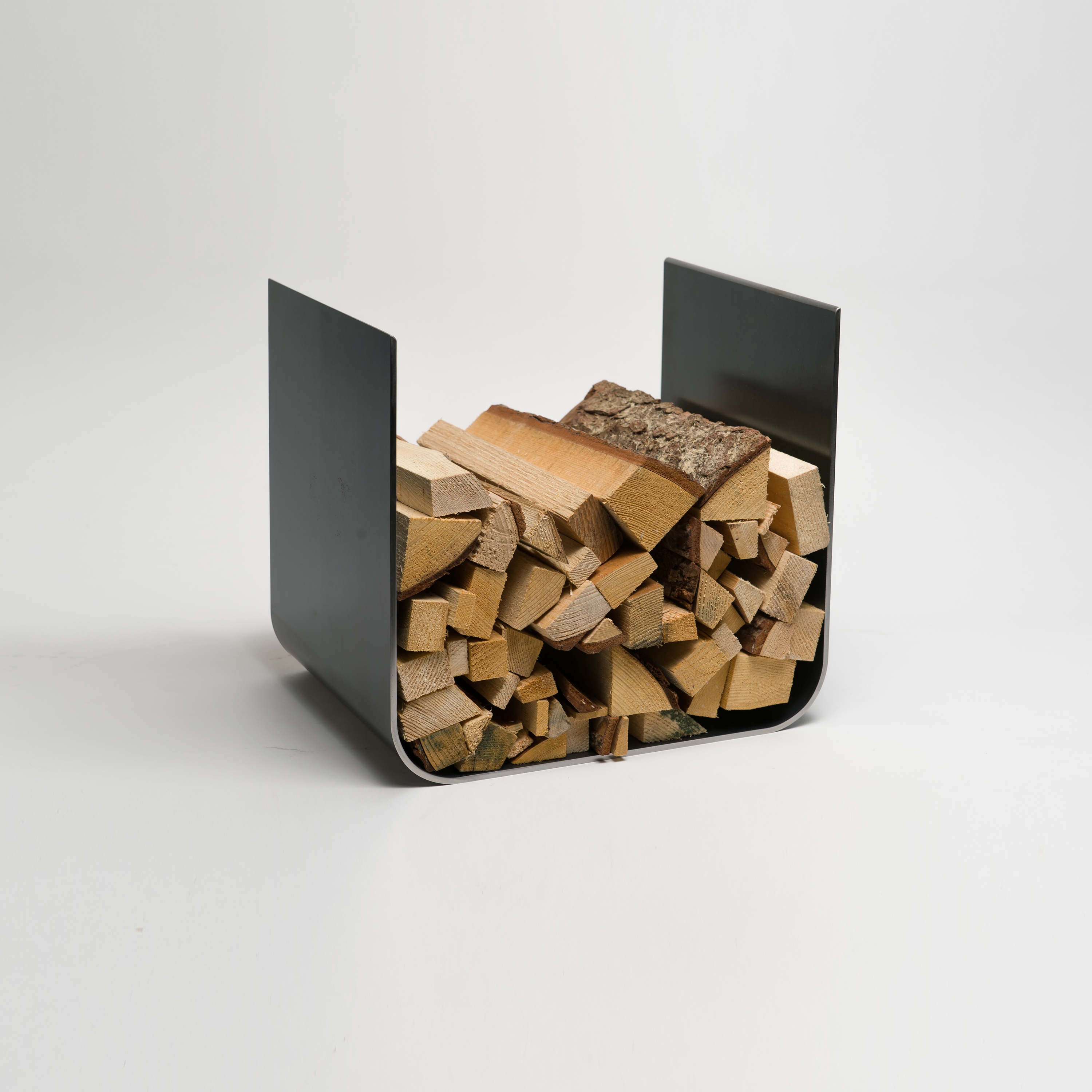 Display product U-Board wood log holder from manufacturer lebenszubehoer by stef’s