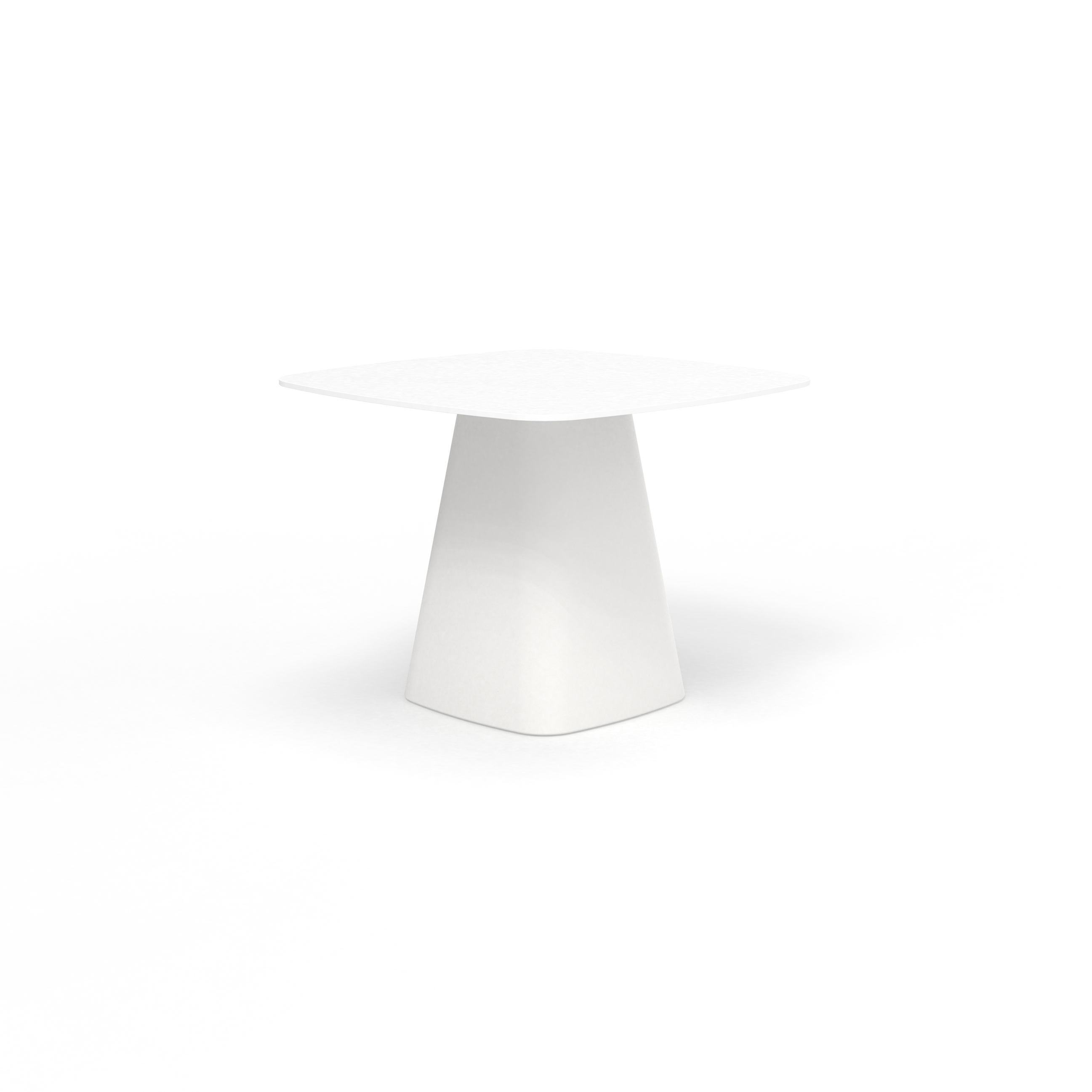 Display product Kono, Table from manufacturer Derlot