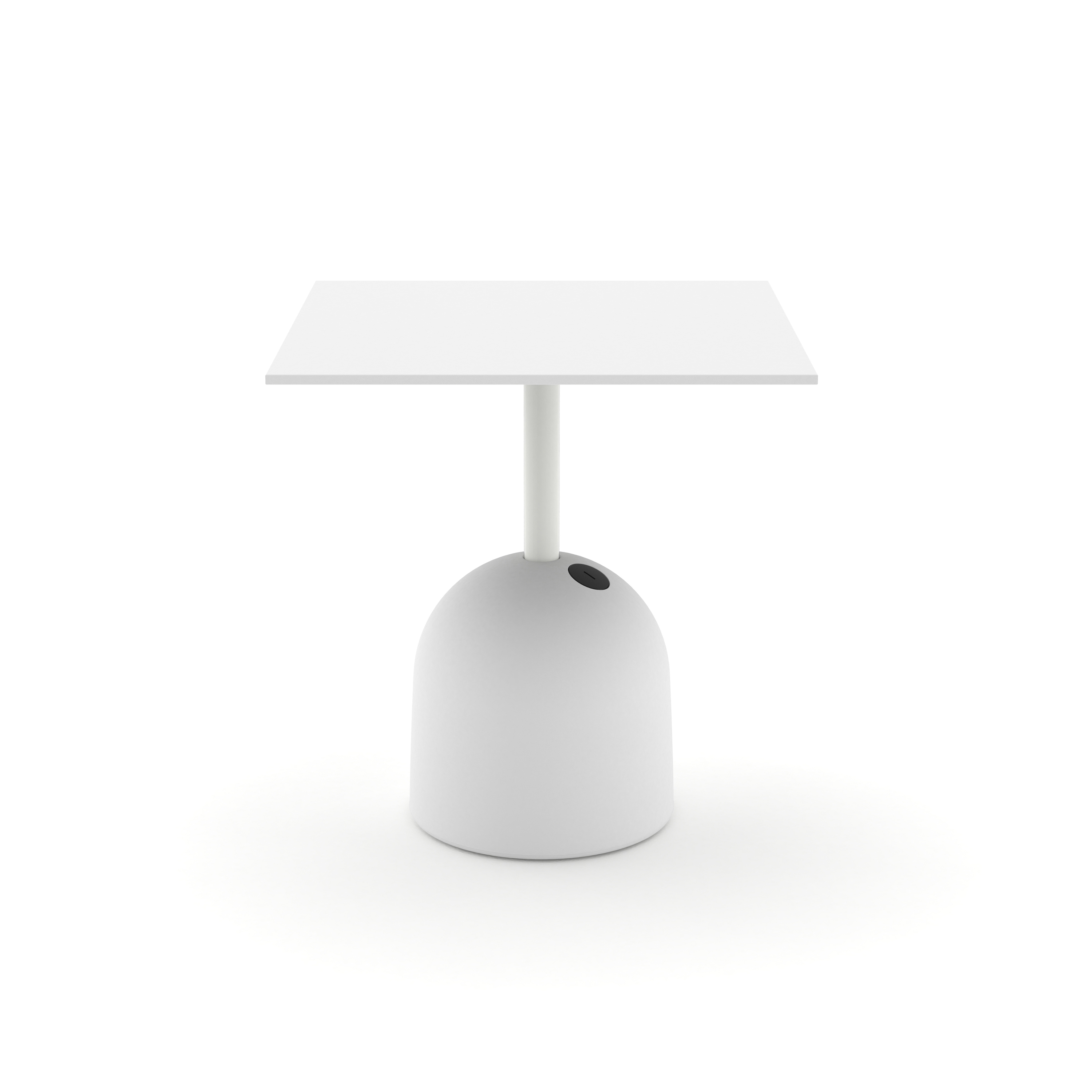 Afficher le produit Tonne 700 square table du fabricant Derlot