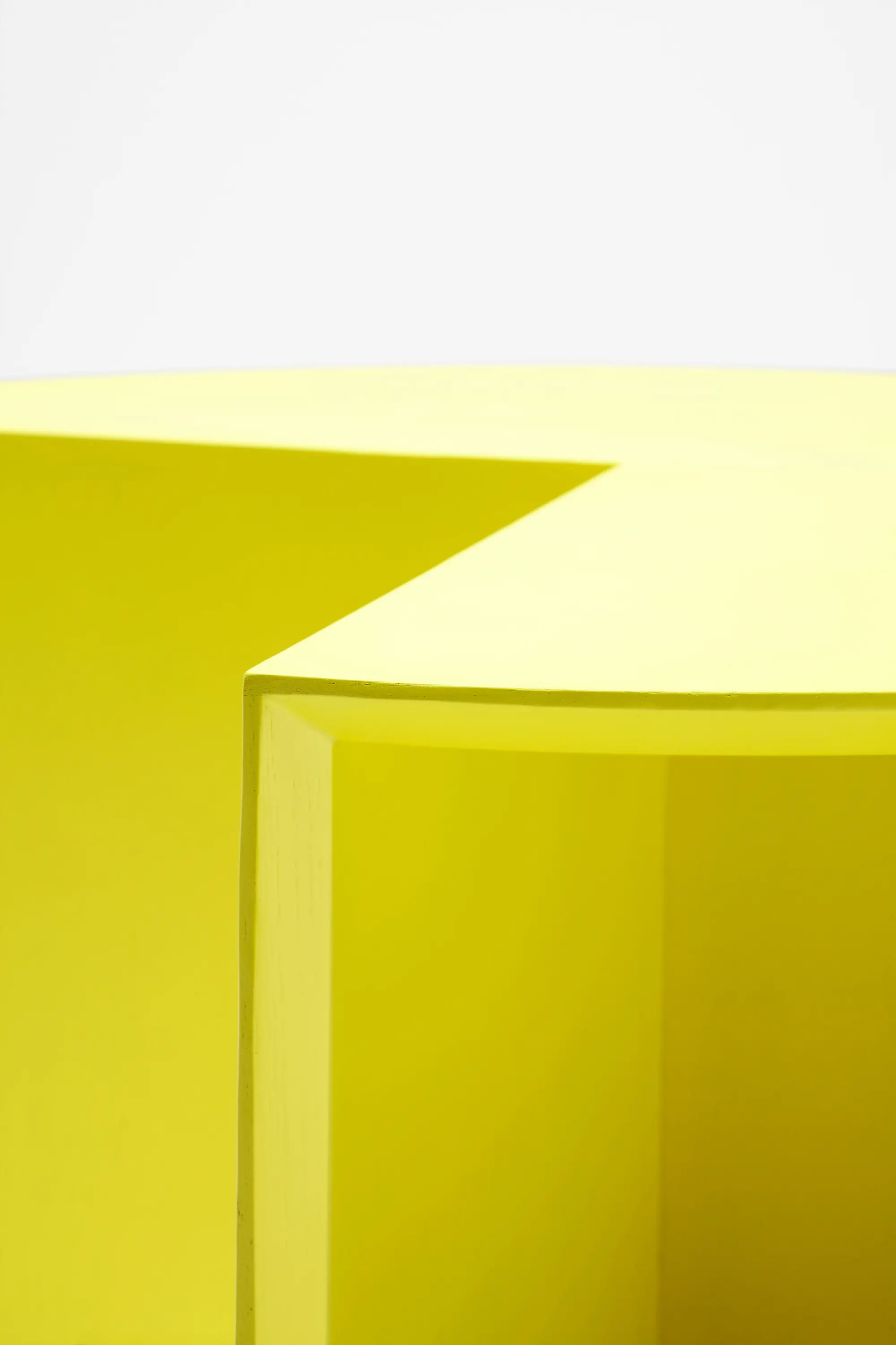 H Furniture - Pie chart system | Three quarter table