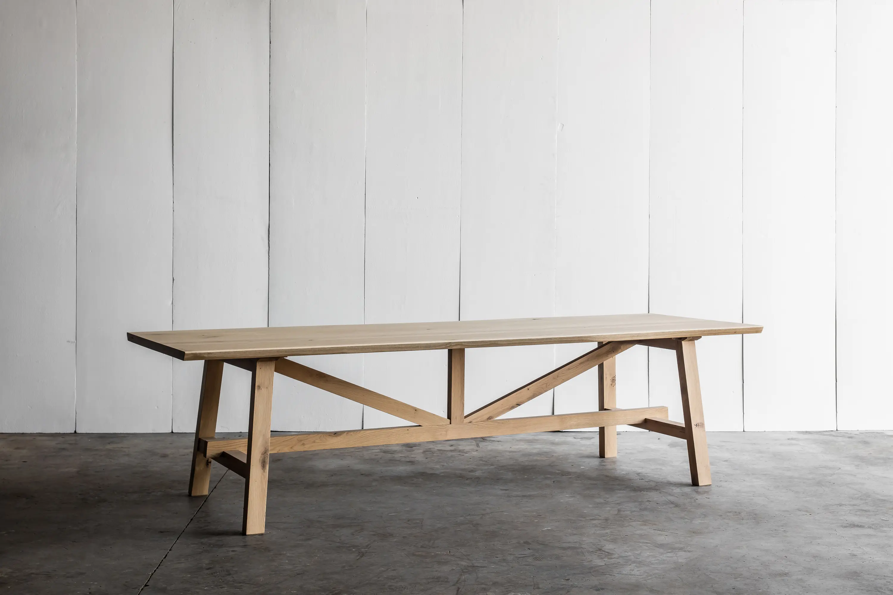Heerenhuis - Larbus Table