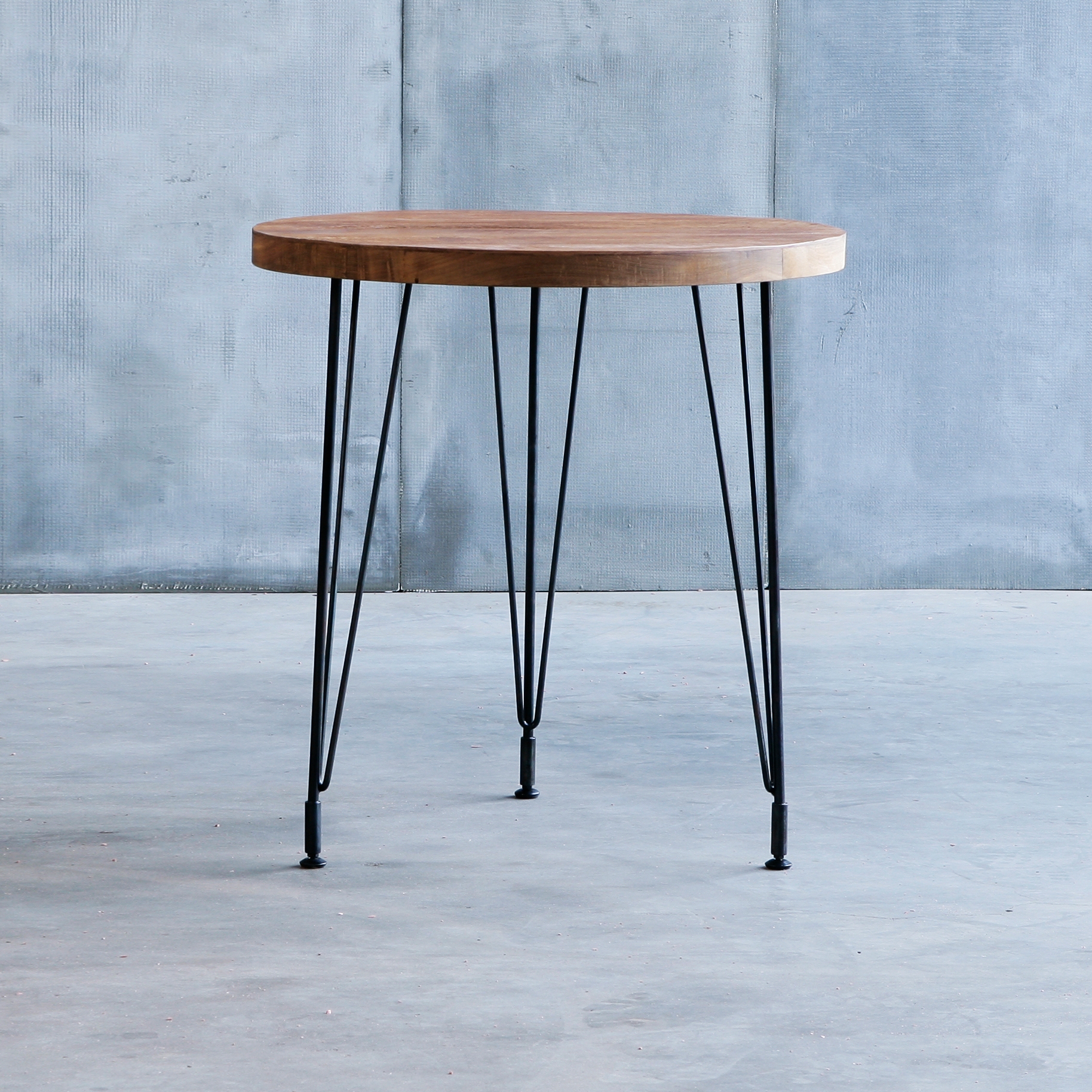 Sputnik Table