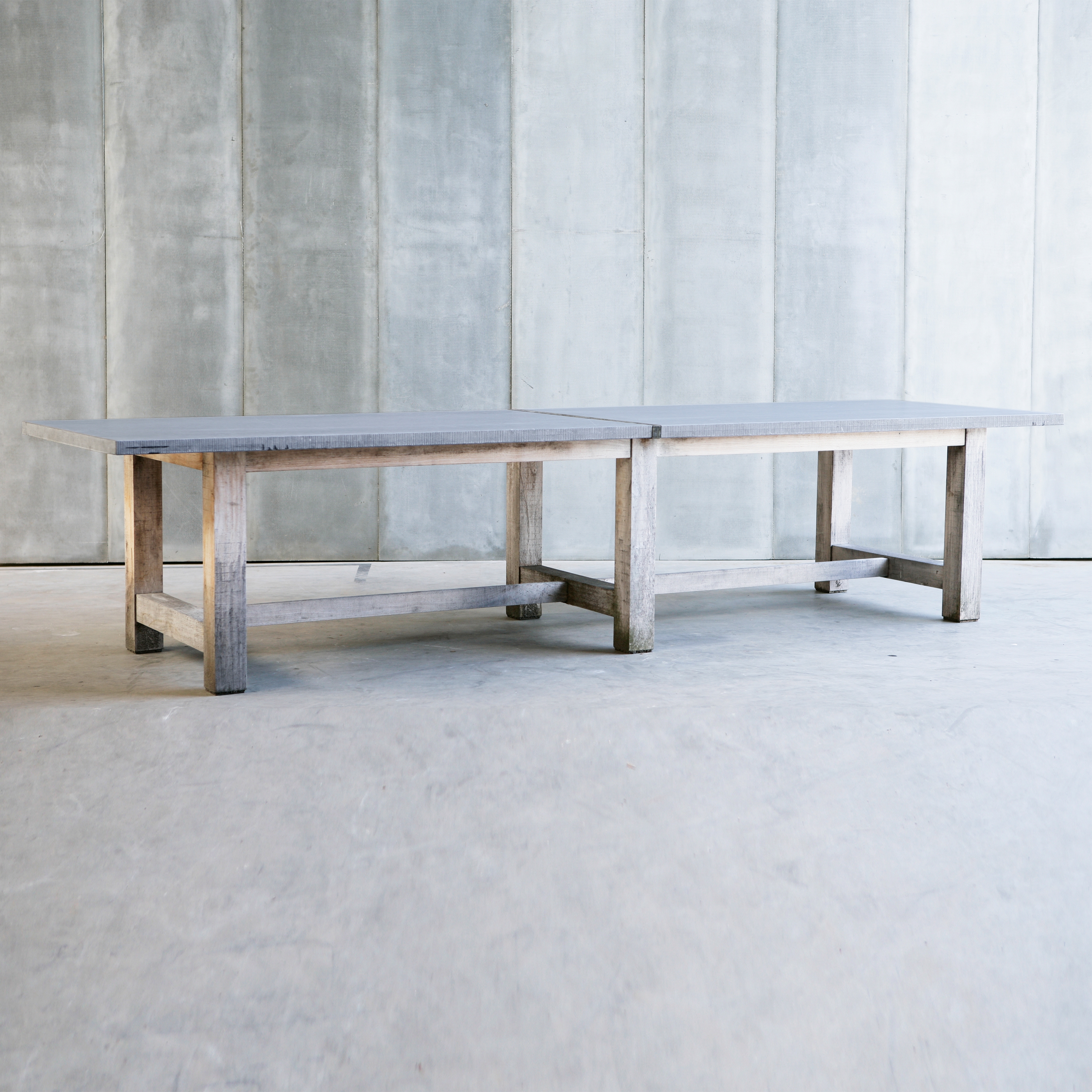 Display product Tt Table from manufacturer Heerenhuis