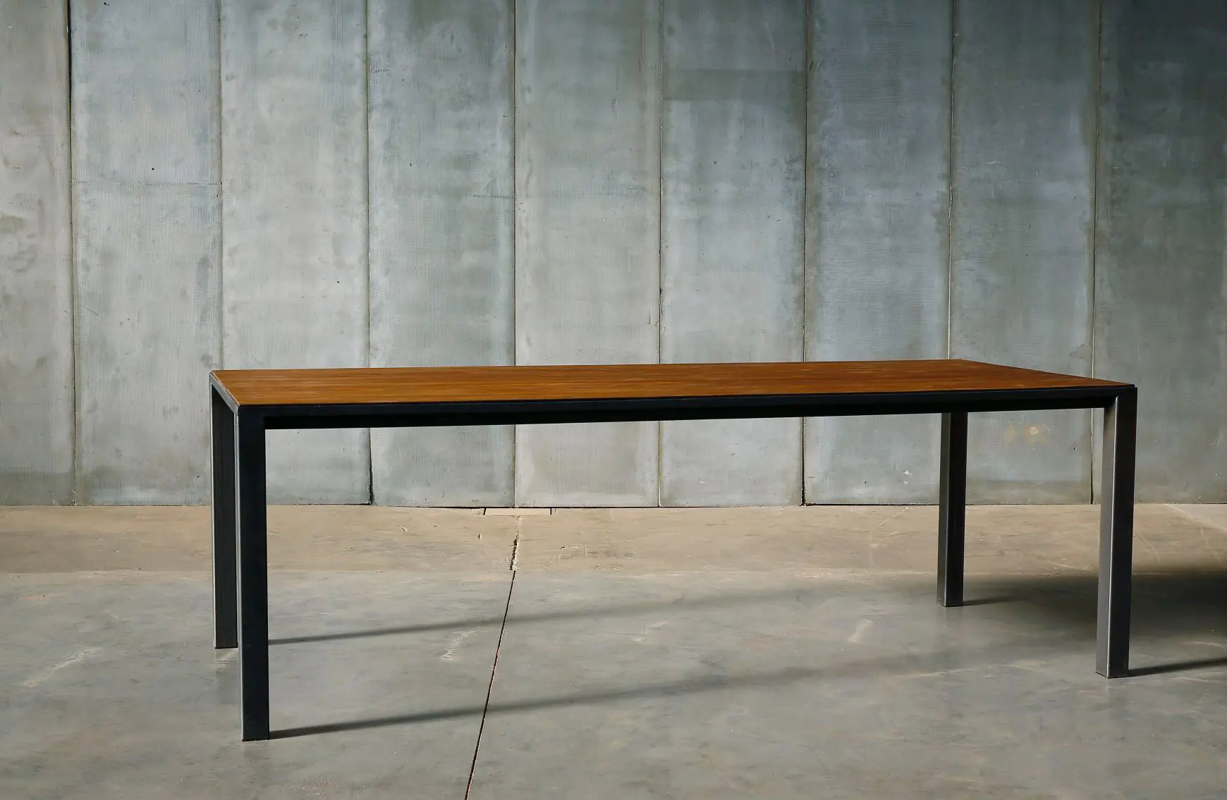 Heerenhuis - Ctr Table