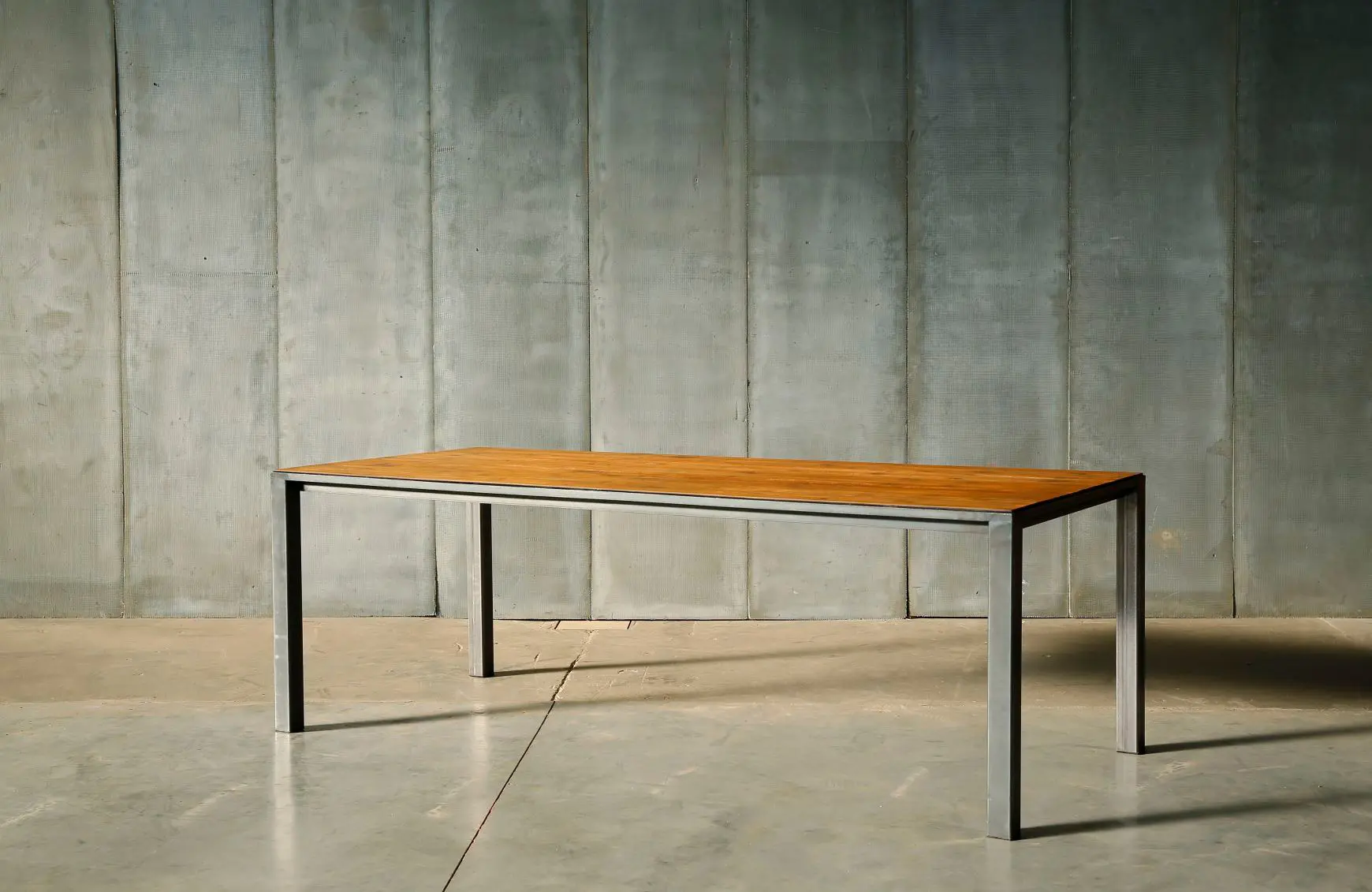 Heerenhuis - Ctr Table