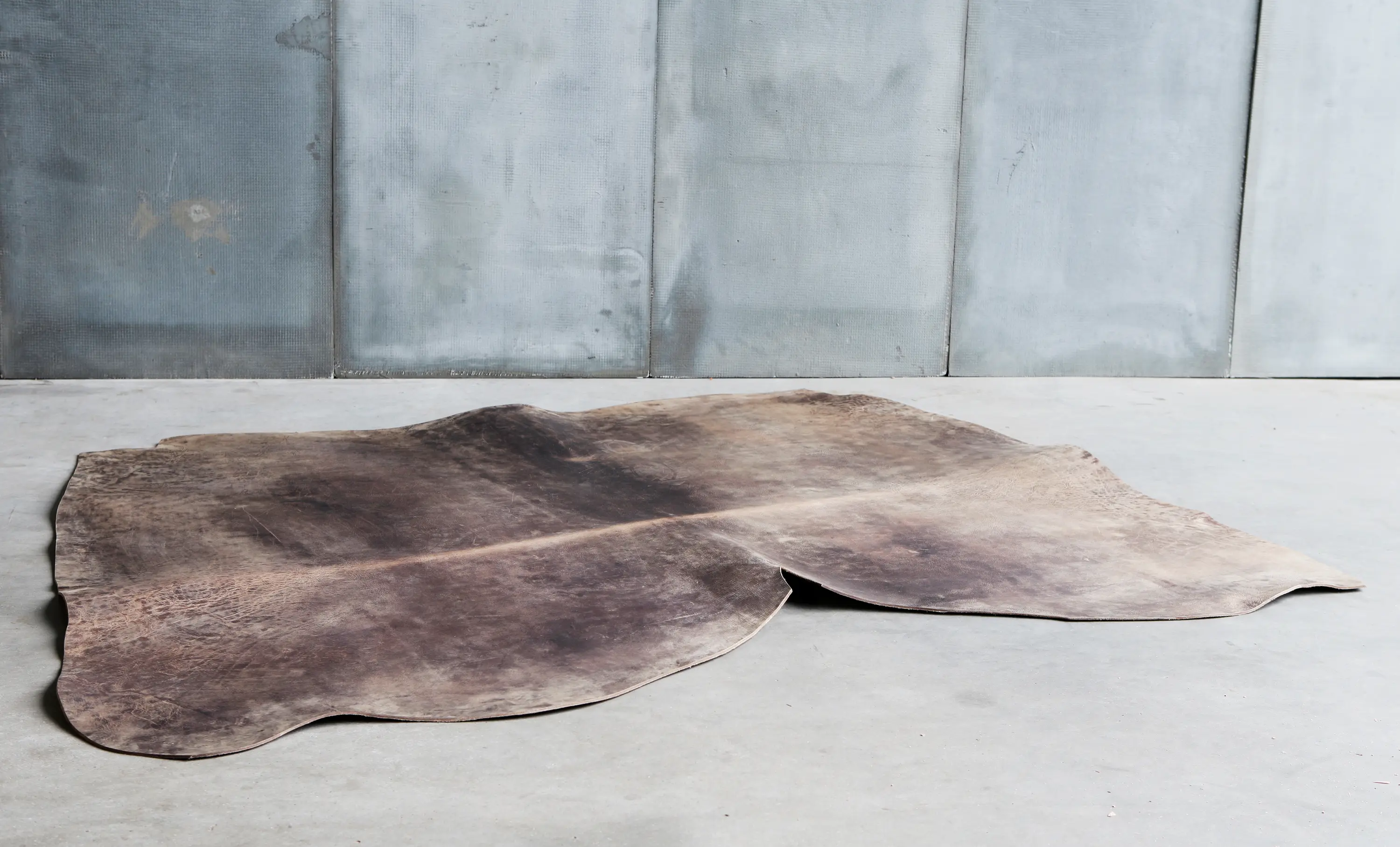 Heerenhuis - Leather Hide