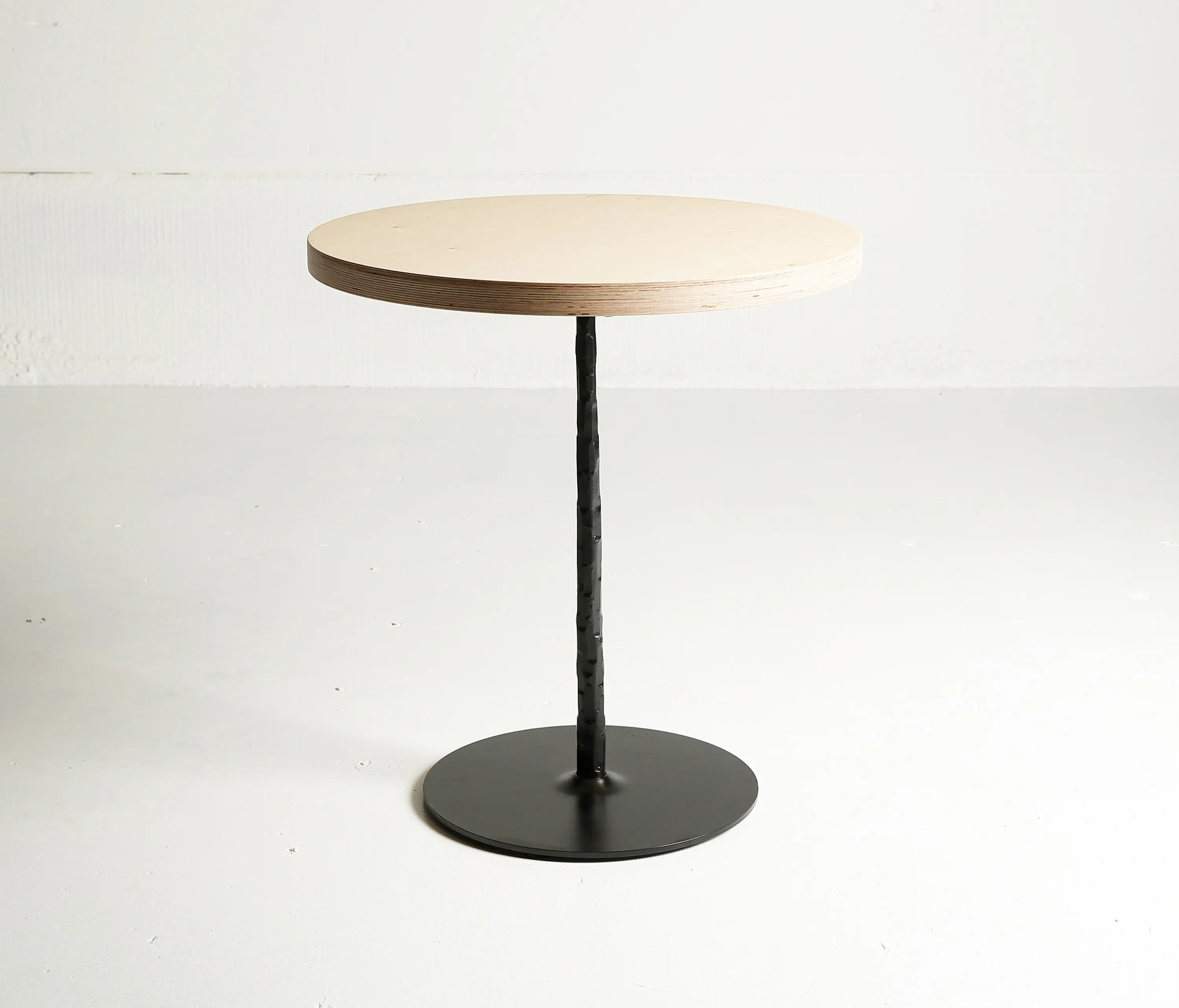 Heerenhuis - Spike Table