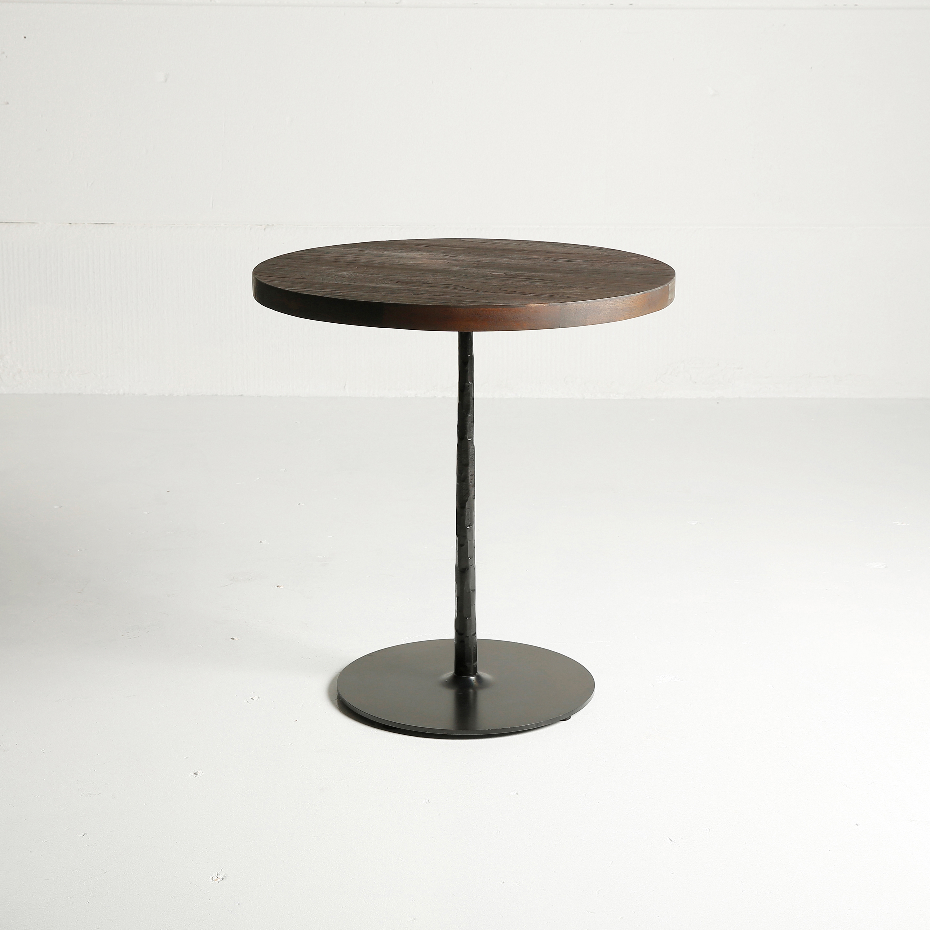 Produkt Spike Table des Herstellers Heerenhuis anzeigen