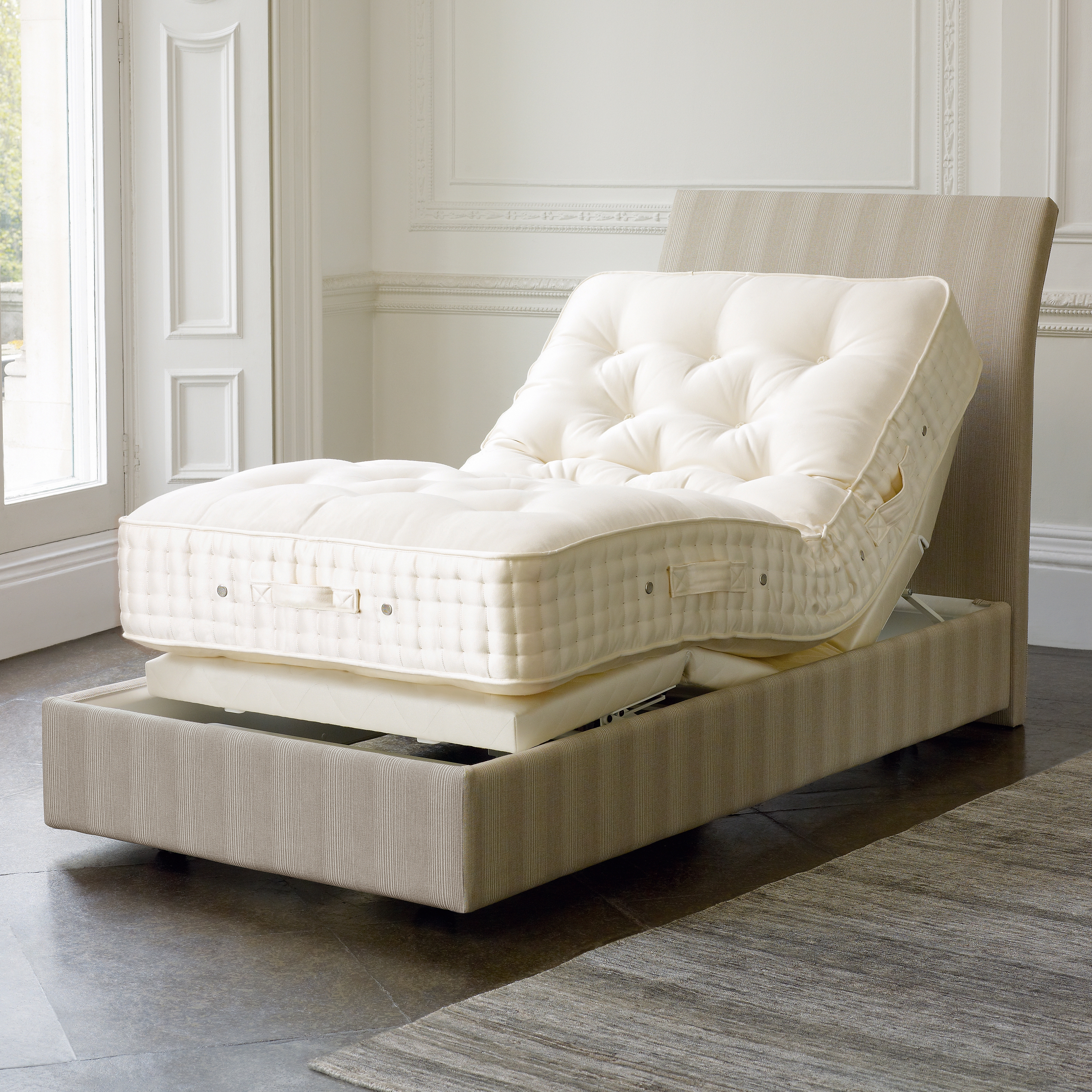 ADJUSTABLE BEDS