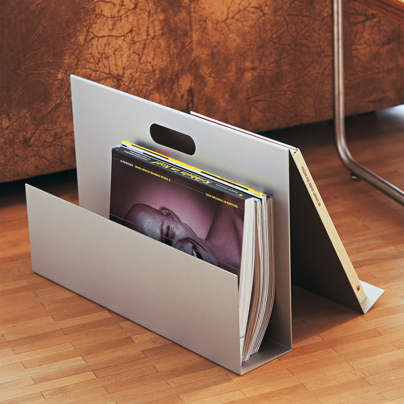 Display product Alu Like Zeitzeuge display from manufacturer jankurtz