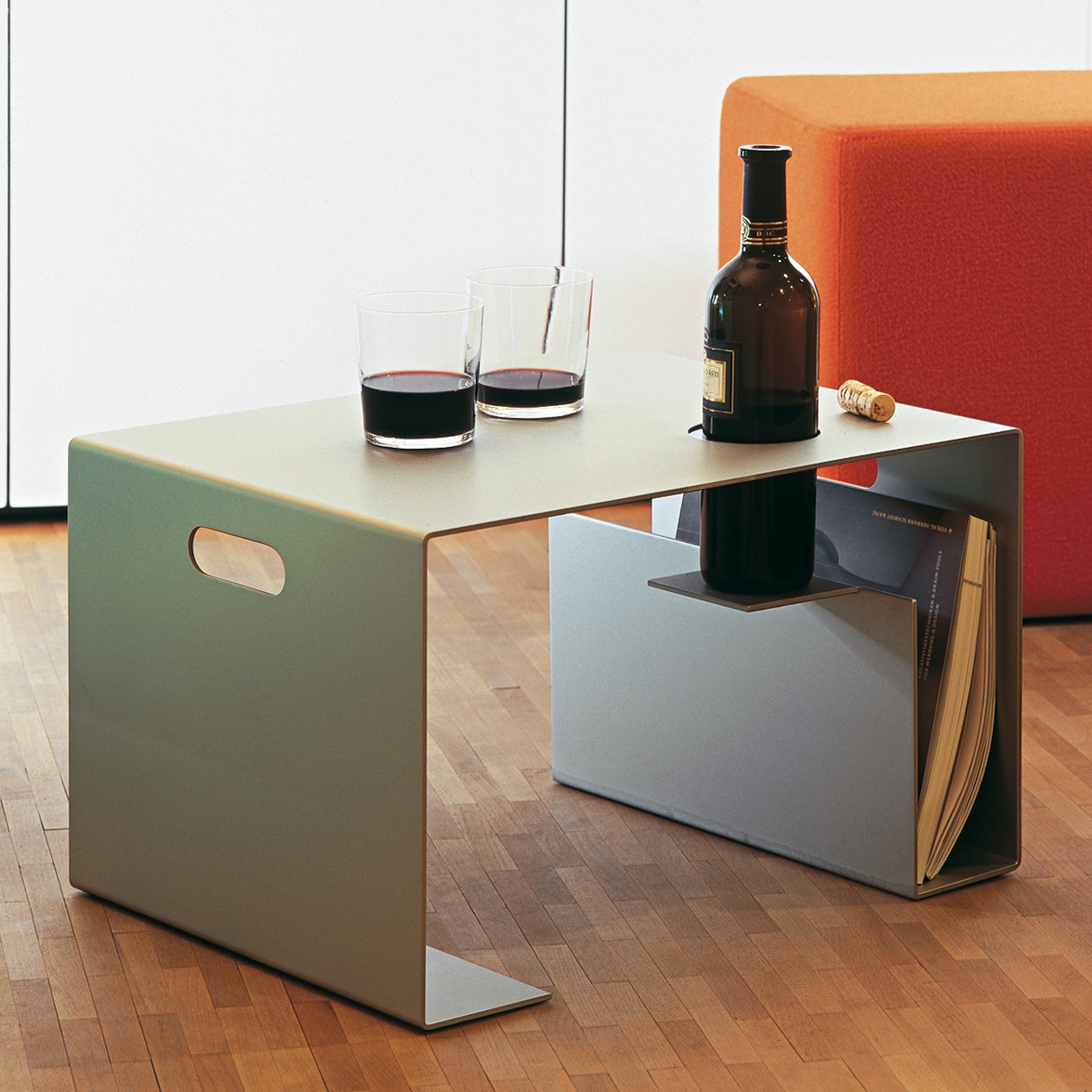 Display product Alu Like Verführer service table from manufacturer jankurtz