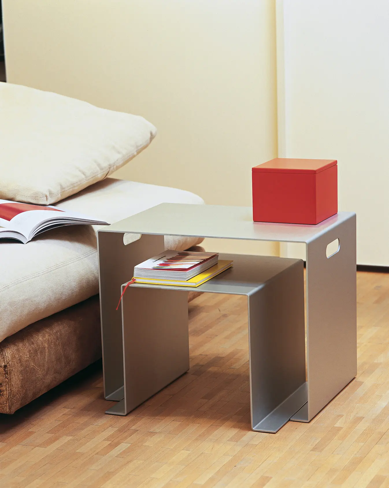 jankurtz - Alu Like Beistand set of 2 tables