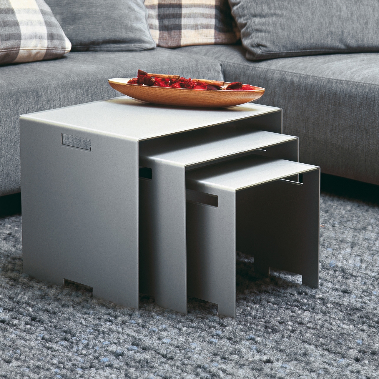 Mostrar el producto Alu Like Schutzengel set of 3 tables del fabricante jankurtz