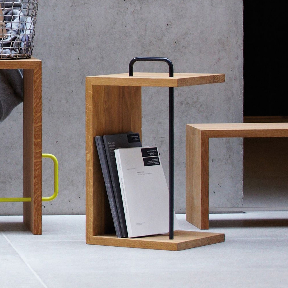 Display product Anton footstool from manufacturer jankurtz