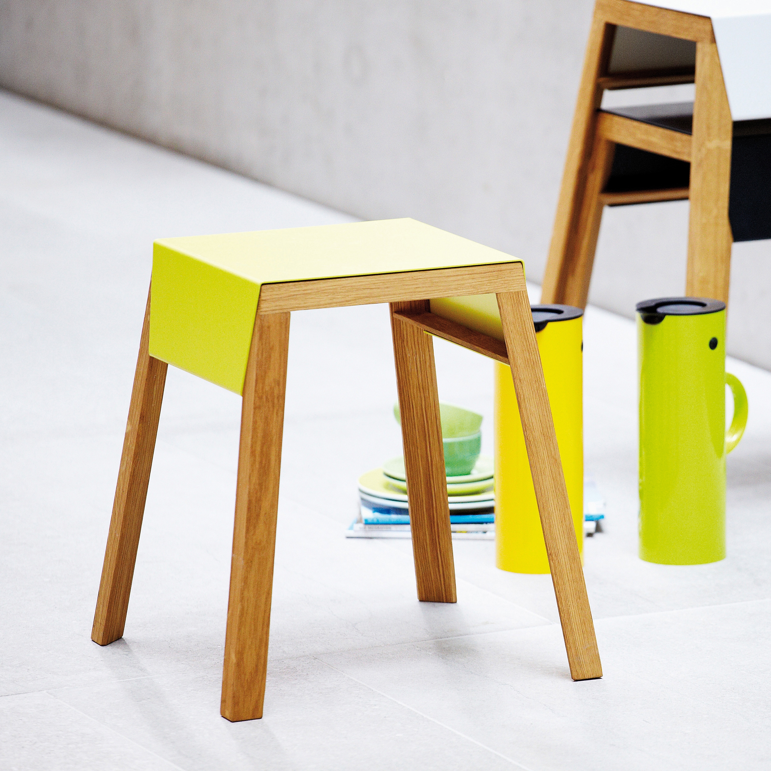 Display product Aino stackable stool from manufacturer jankurtz