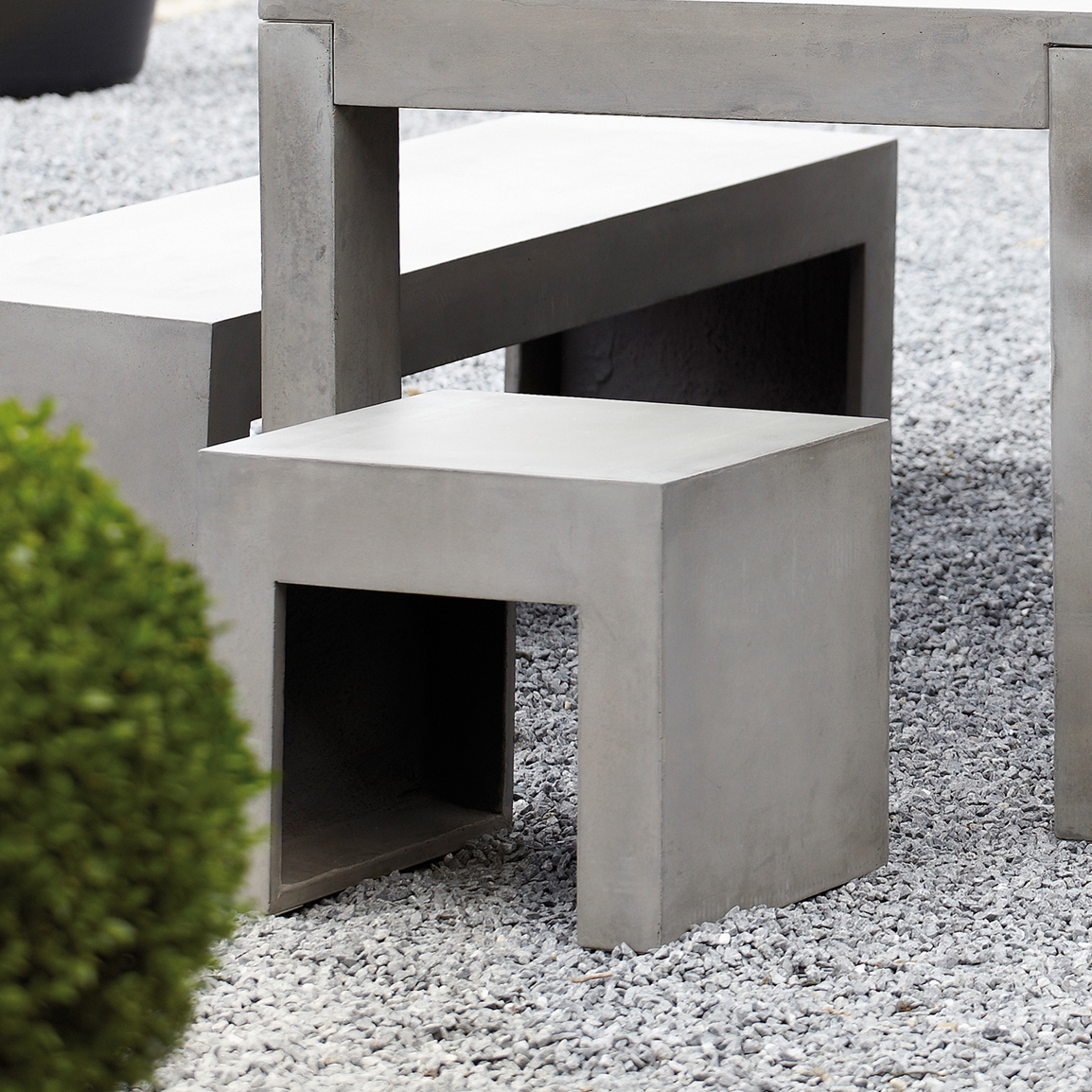 Display product Beton stool from manufacturer jankurtz