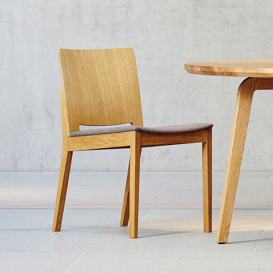 Display product Dweller Kelley chair from manufacturer jankurtz