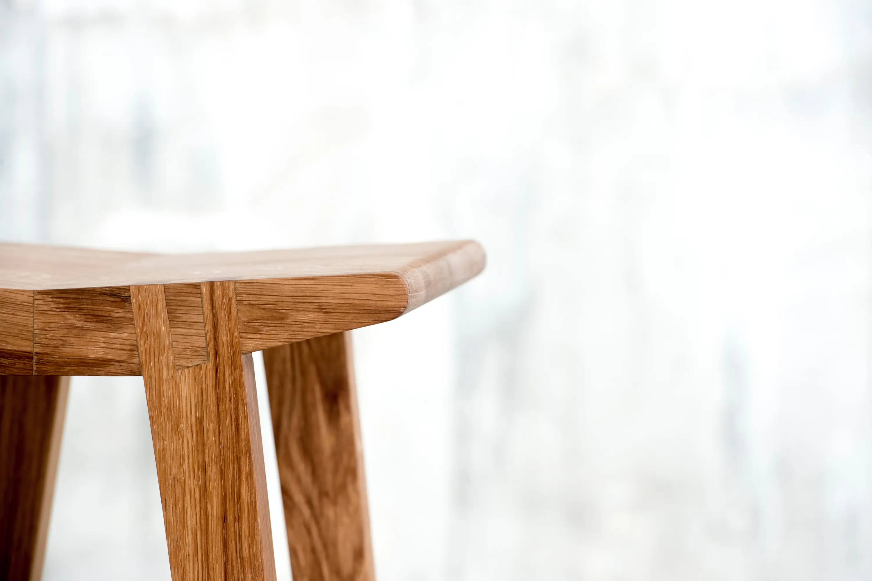 QoWood - Grable high stool