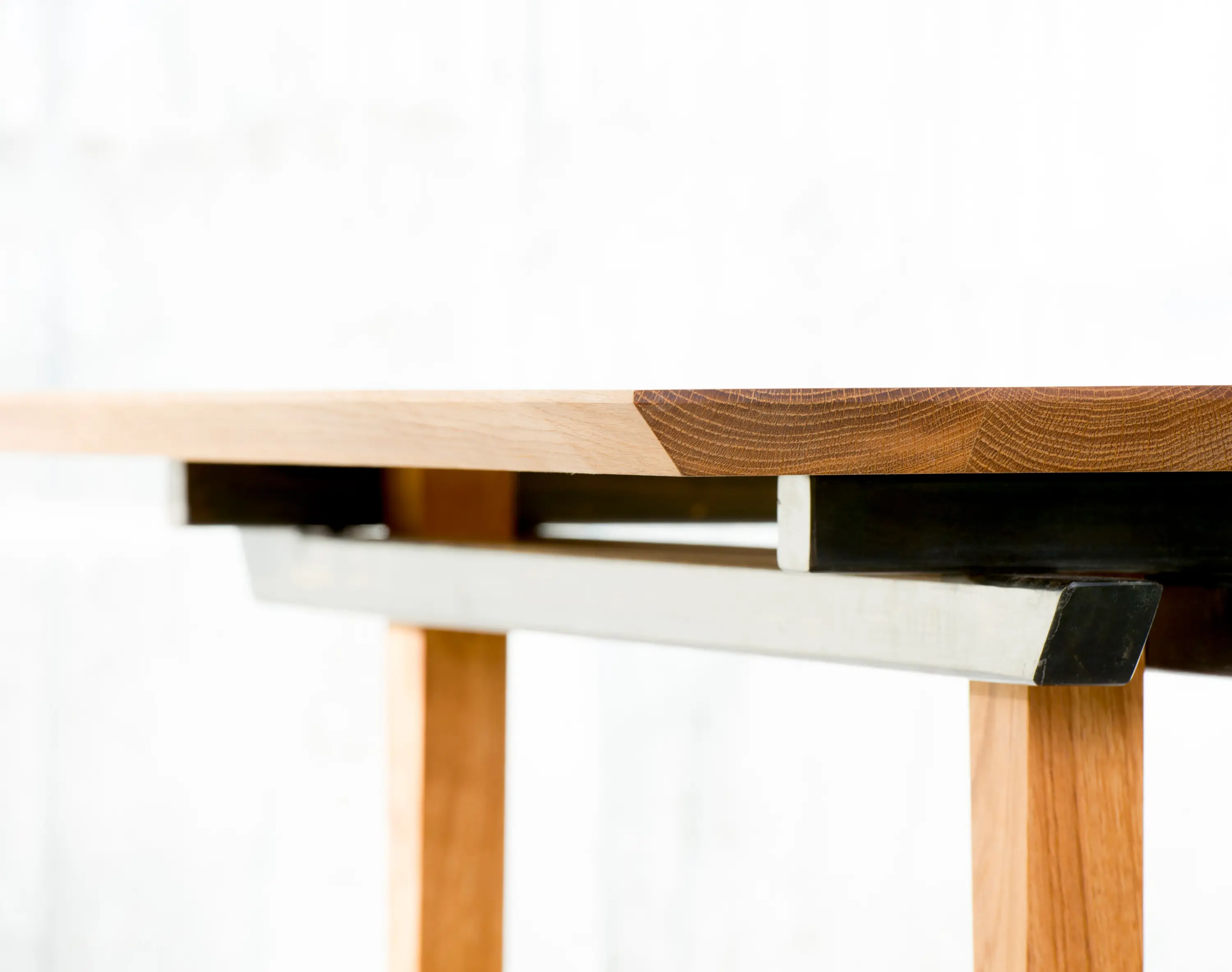 QoWood - Indo Table