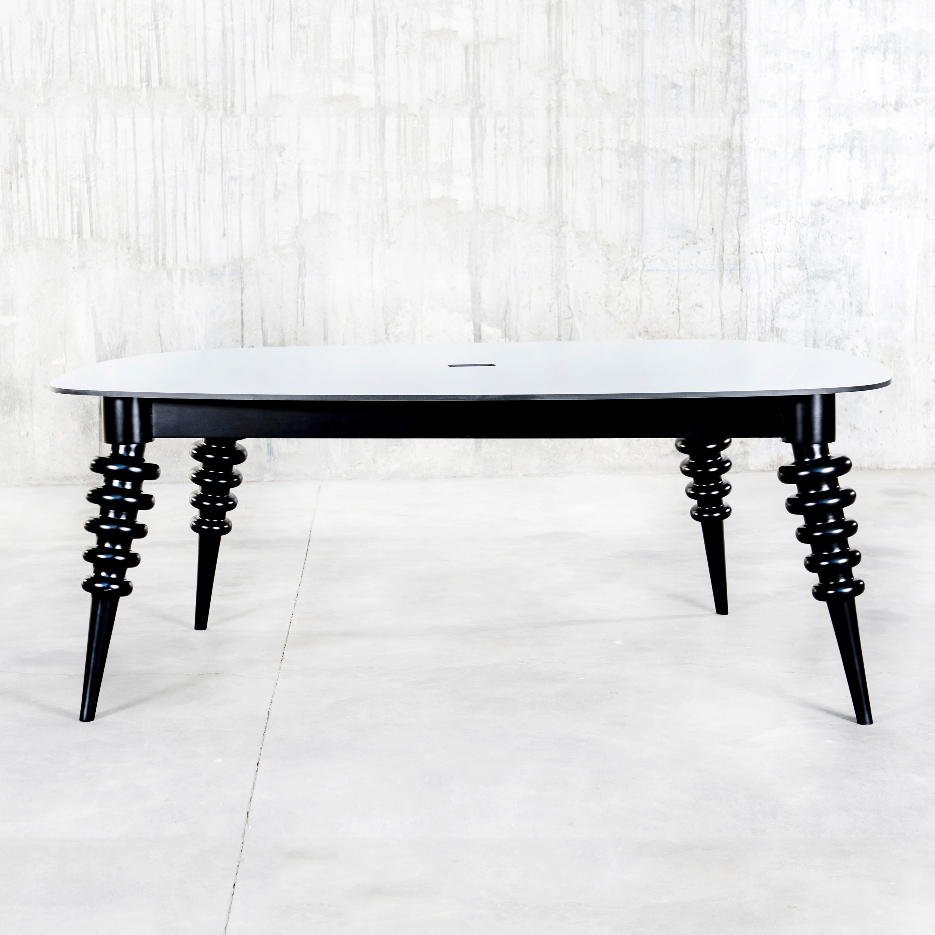 Display product Marcela Table M from manufacturer QoWood
